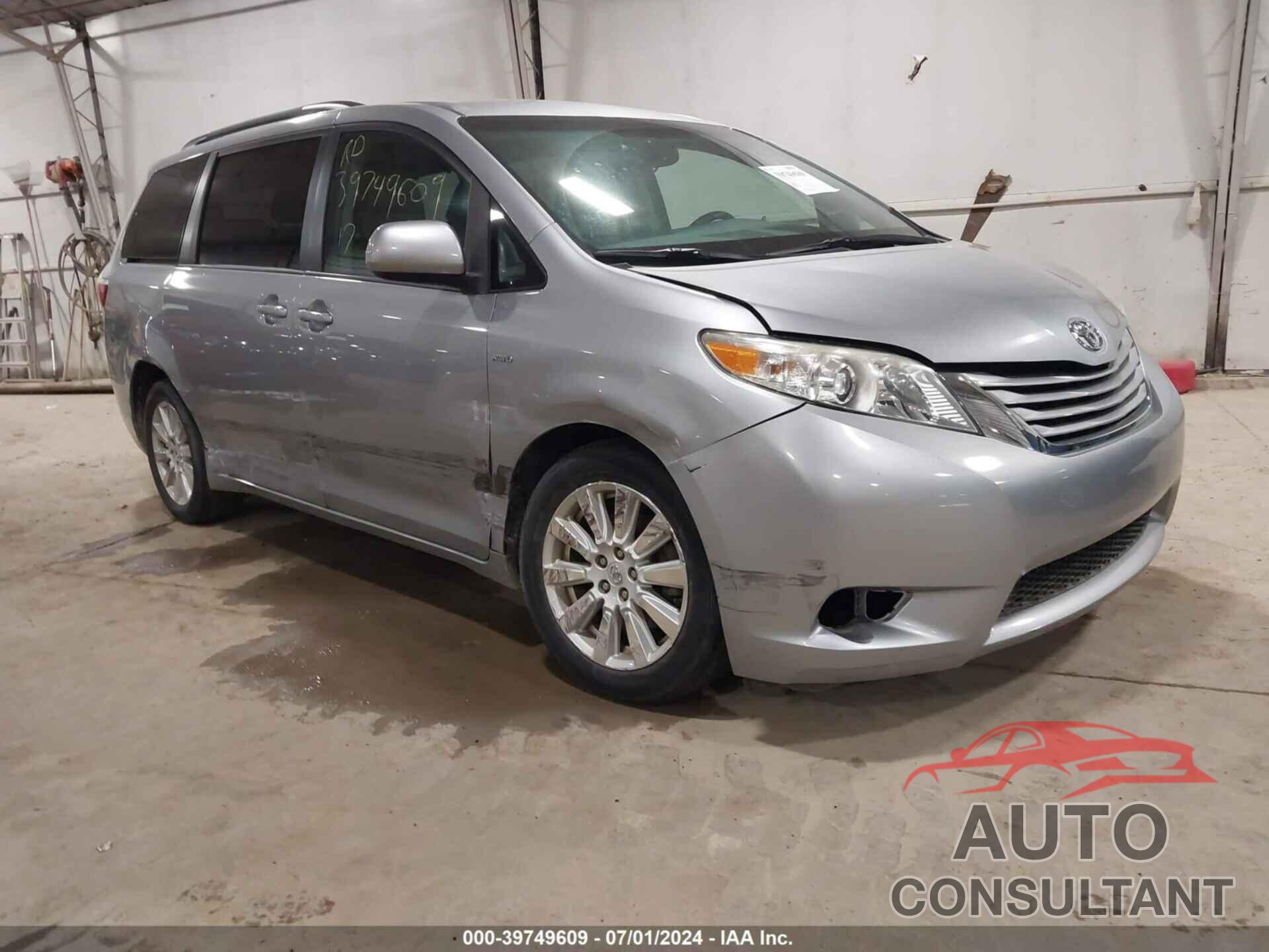 TOYOTA SIENNA 2017 - 5TDJZ3DC8HS155940