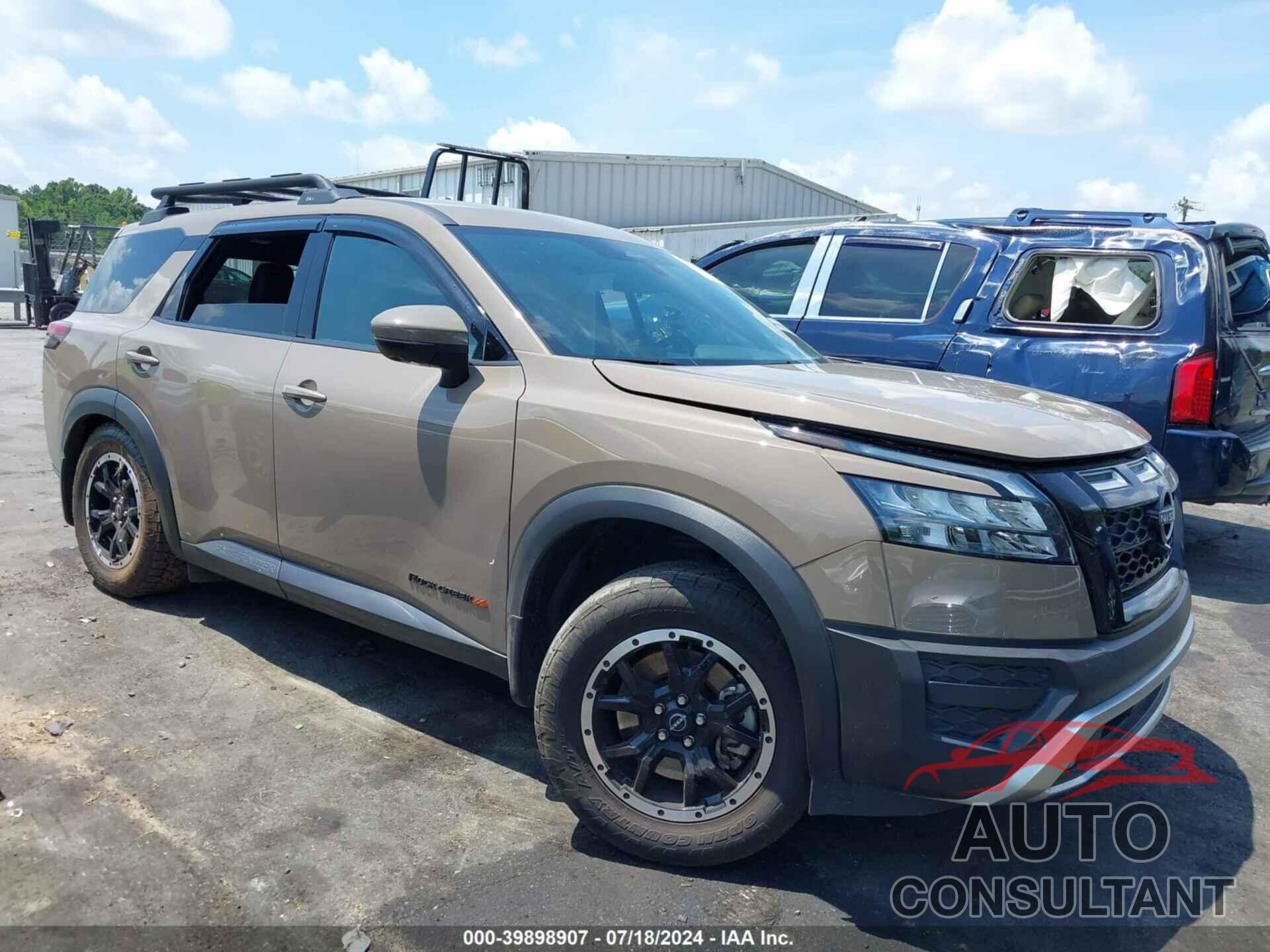 NISSAN PATHFINDER 2023 - 5N1DR3BD0PC245099