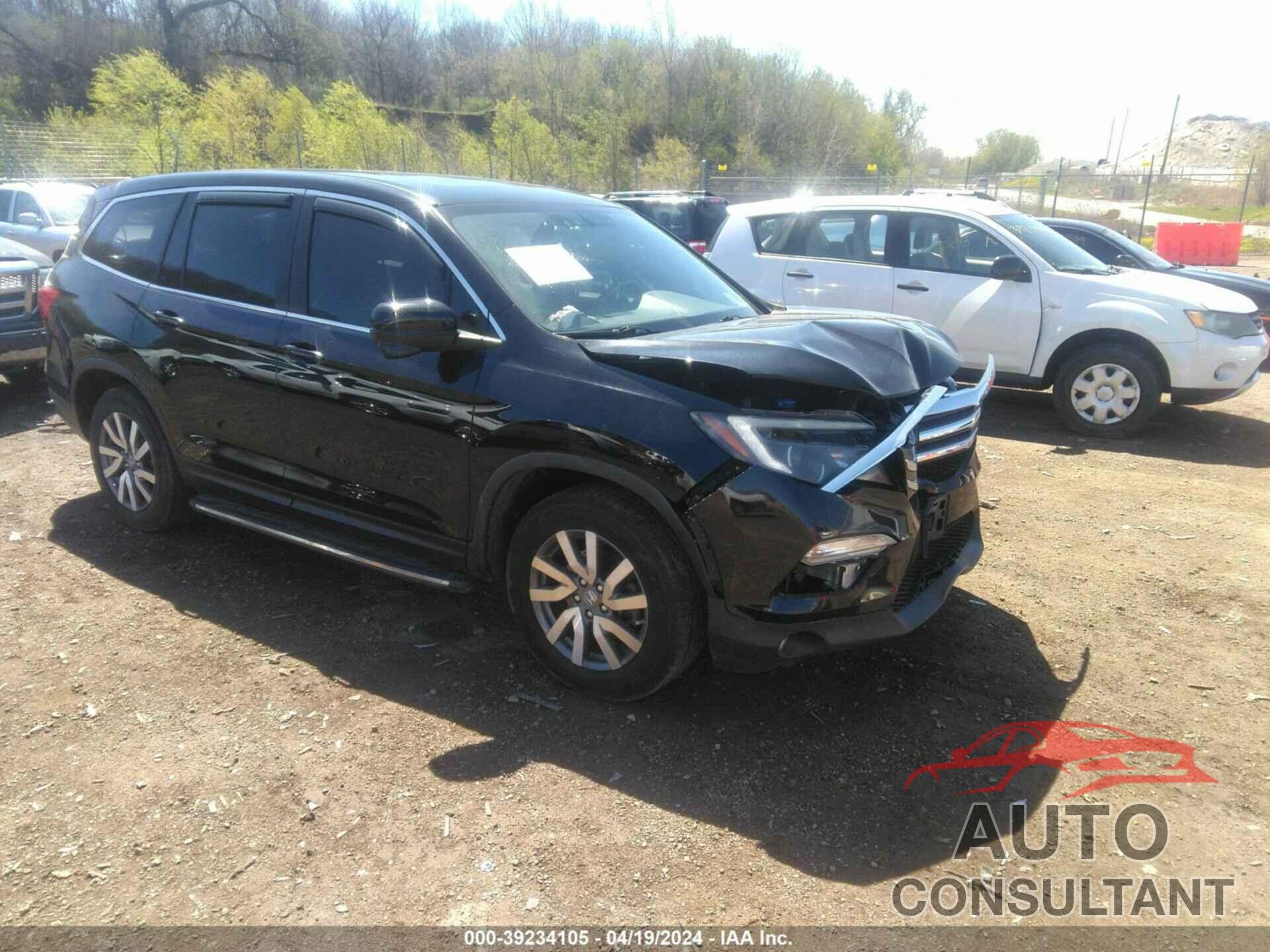 HONDA PILOT 2017 - 5FNYF6H50HB014627