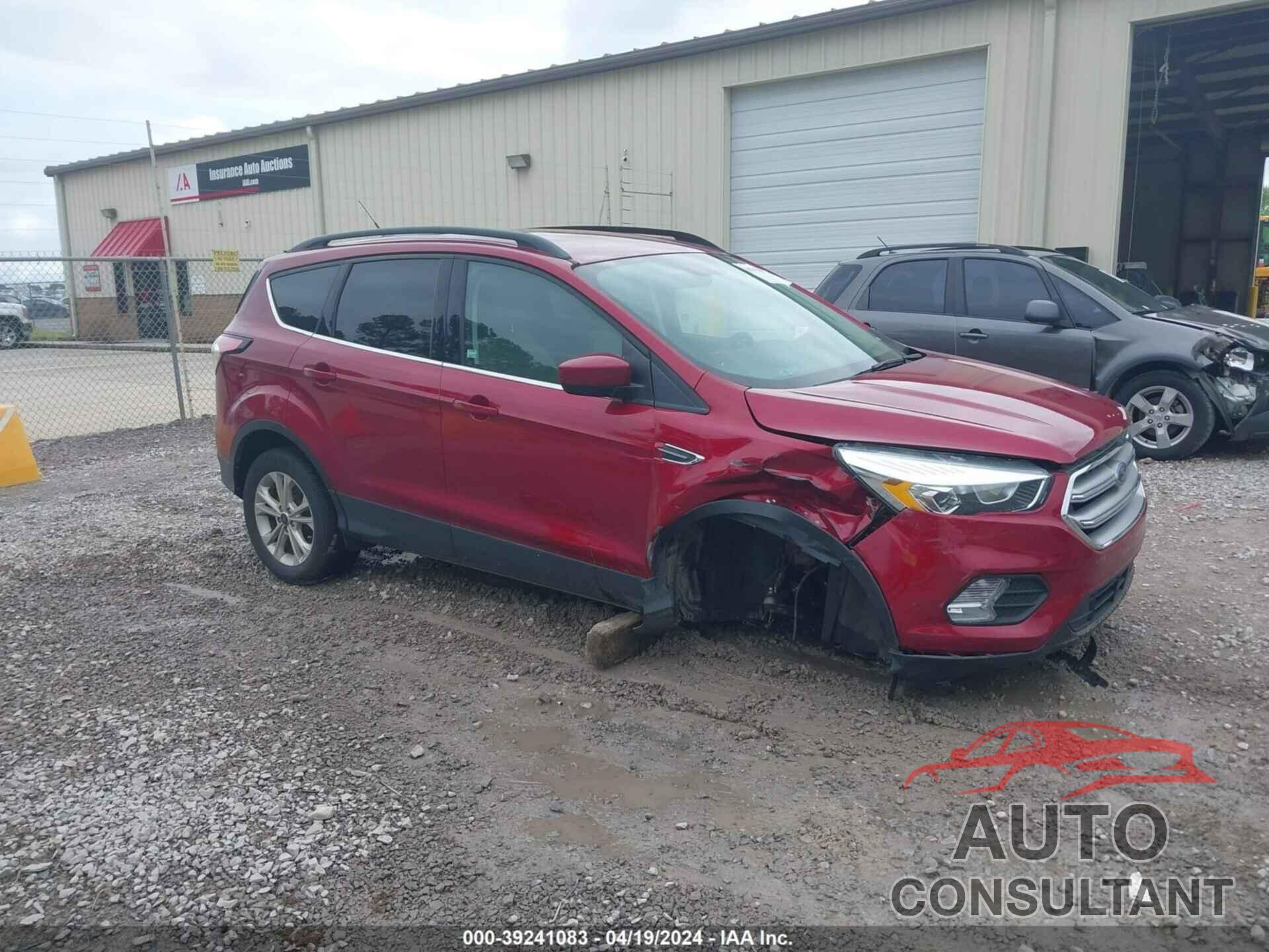 FORD ESCAPE 2017 - 1FMCU0GD8HUE84784