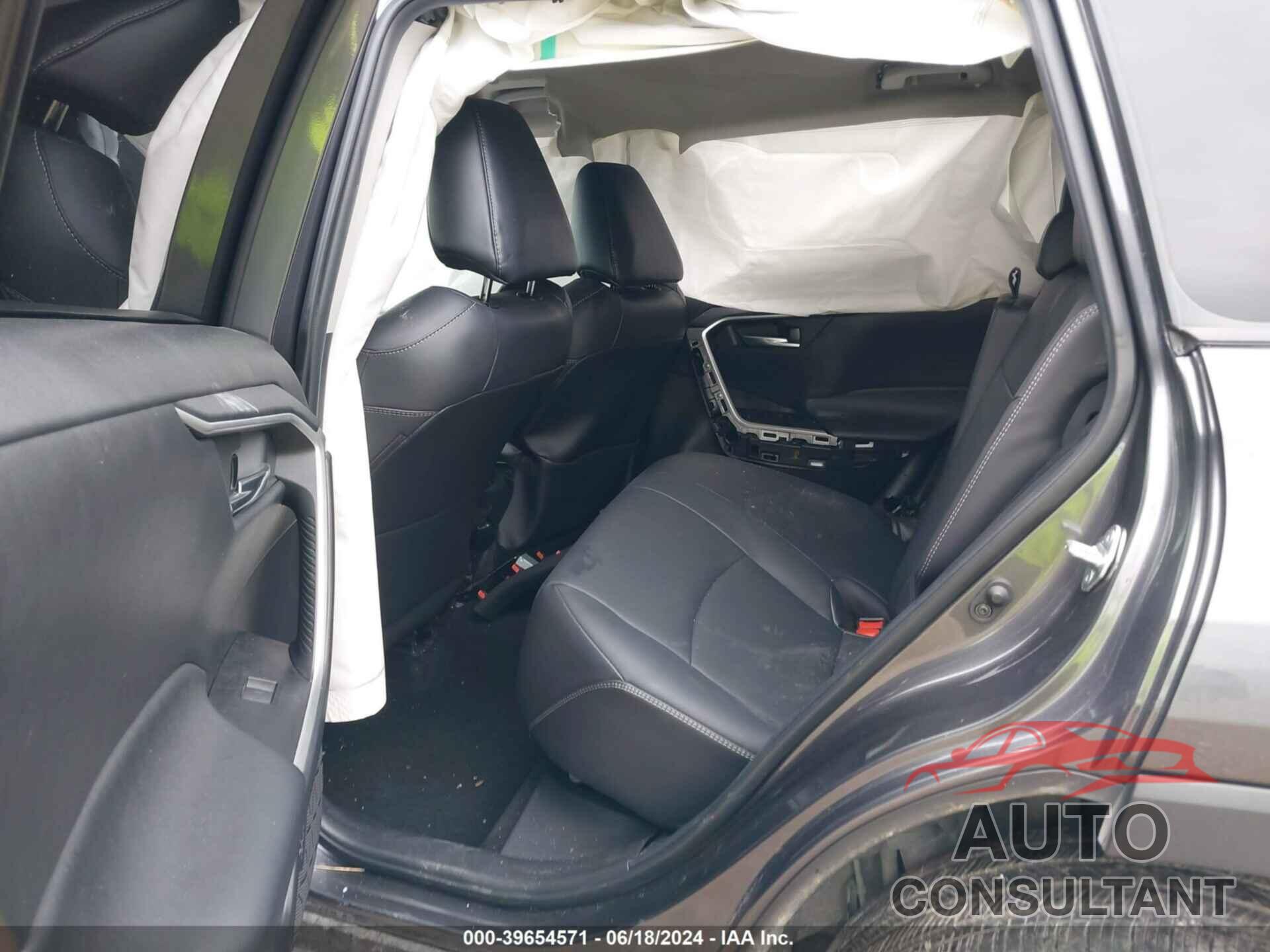 TOYOTA RAV4 2023 - 2T3C1RFV9PC217278