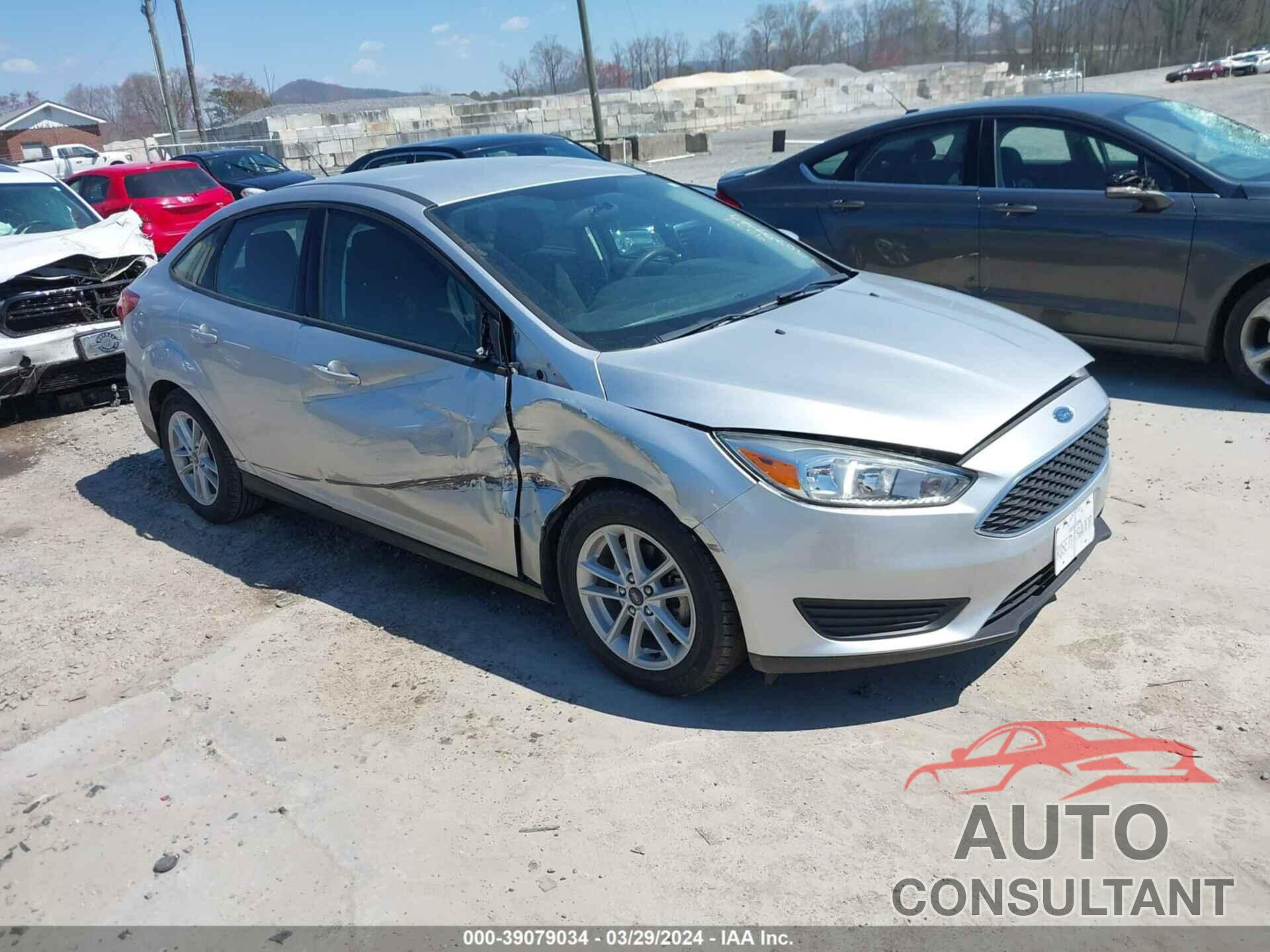 FORD FOCUS 2018 - 1FADP3F25JL265204