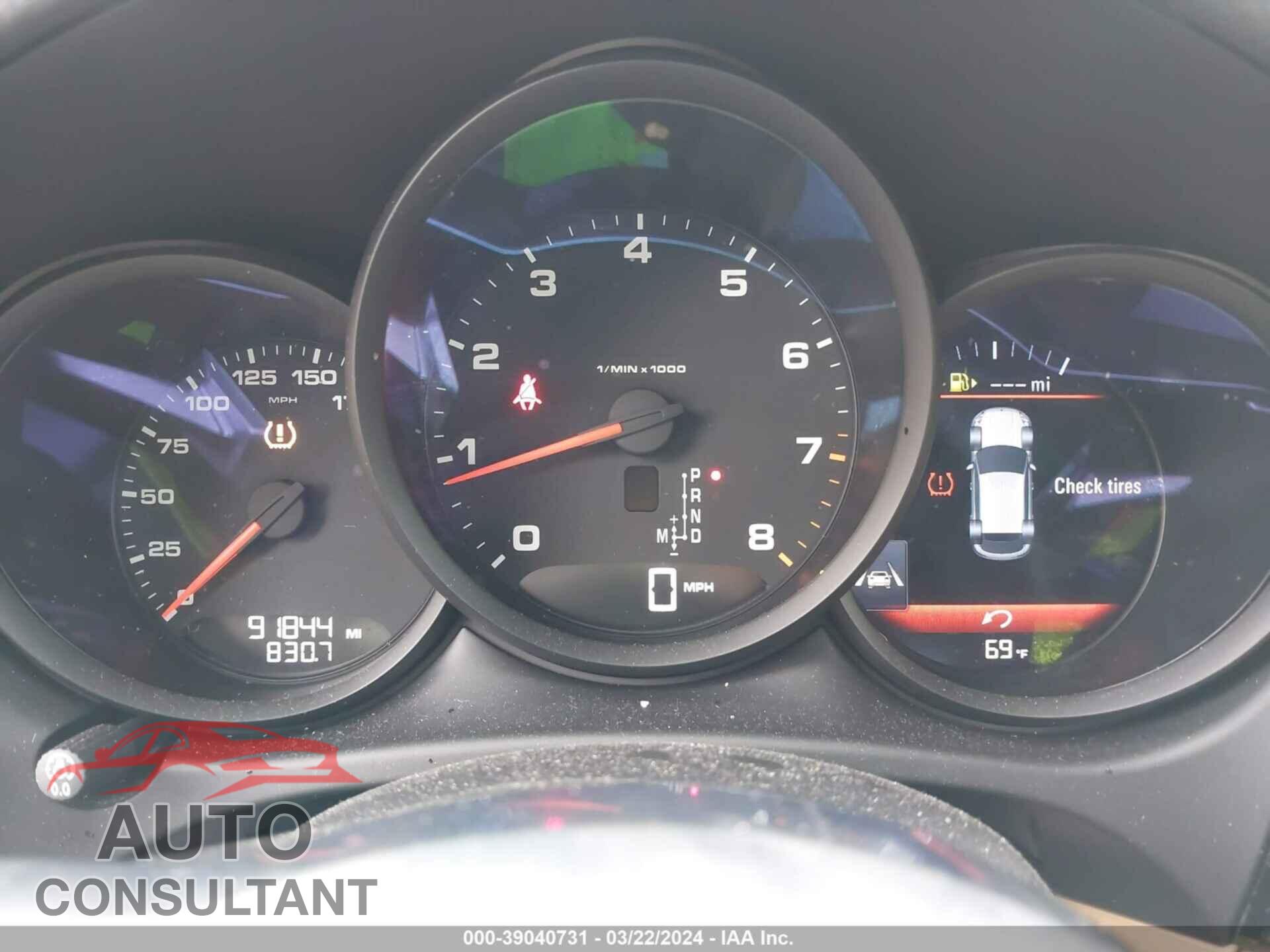 PORSCHE MACAN 2017 - WP1AA2A59HLB04728