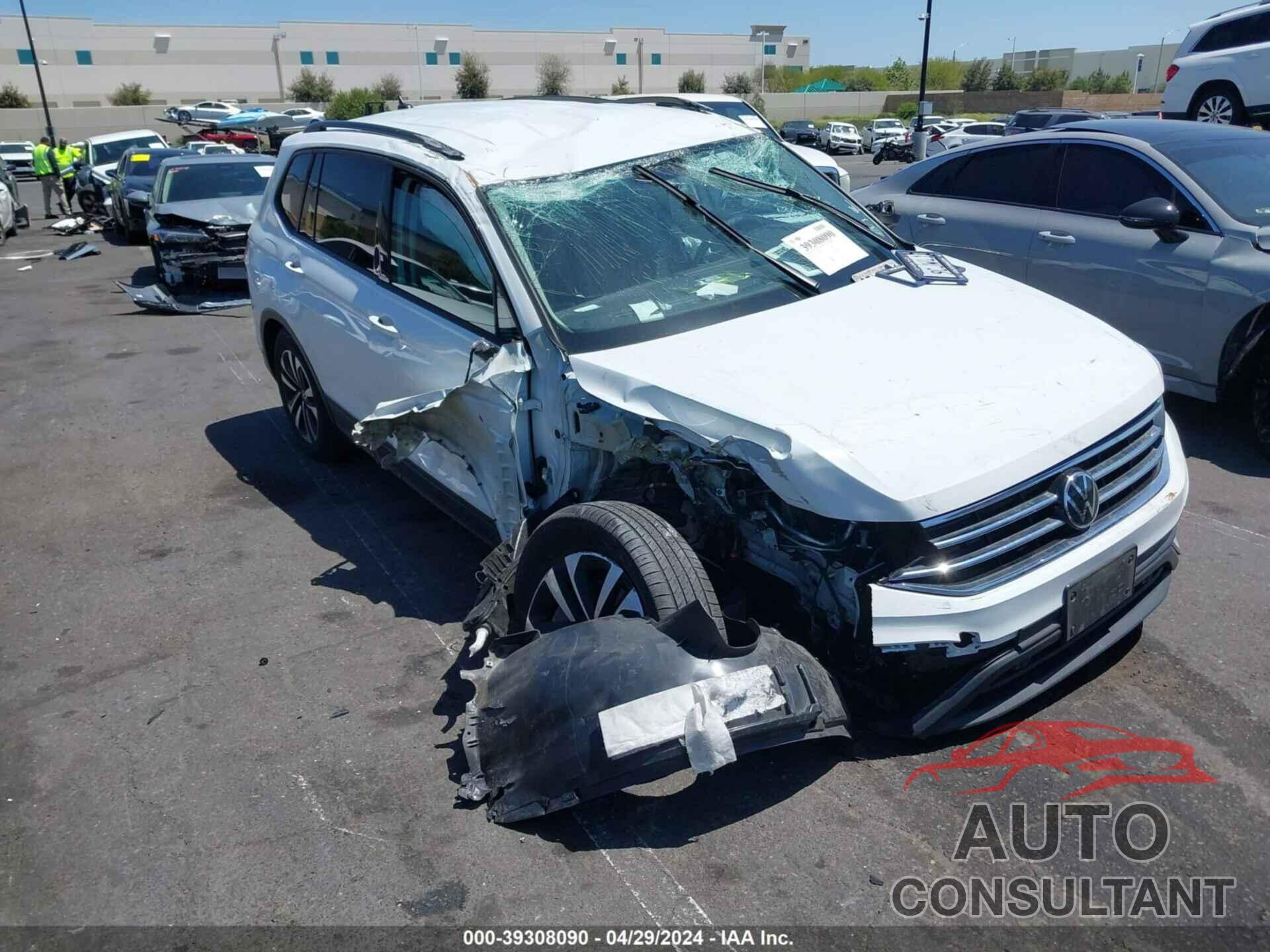 VOLKSWAGEN TIGUAN 2022 - 3VV1B7AX1NM128207