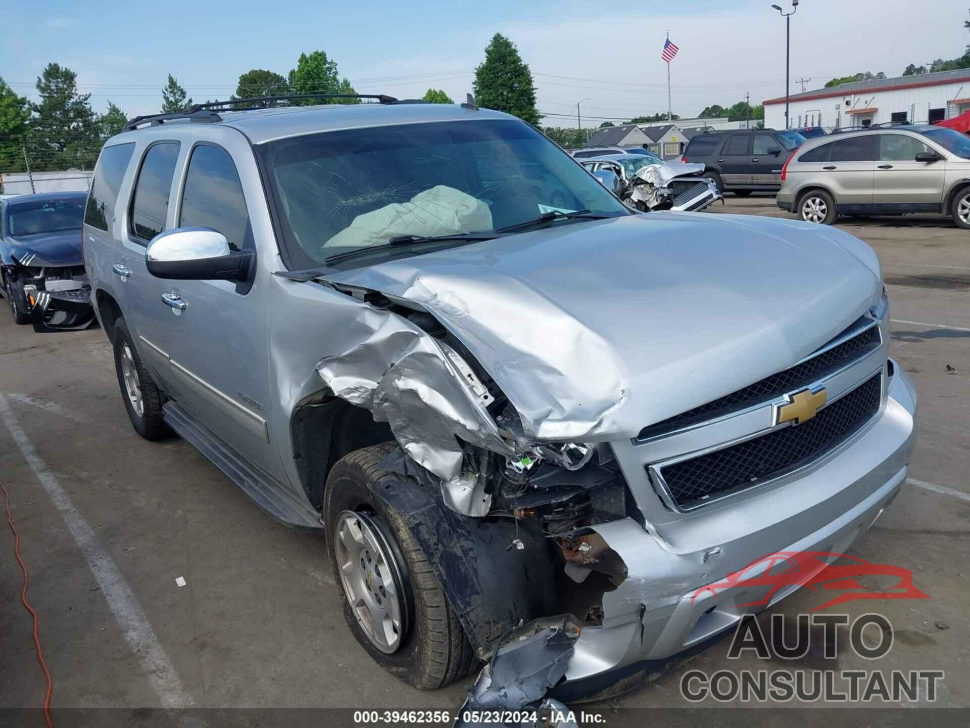 CHEVROLET TAHOE 2012 - 1GNSKBE01CR120114