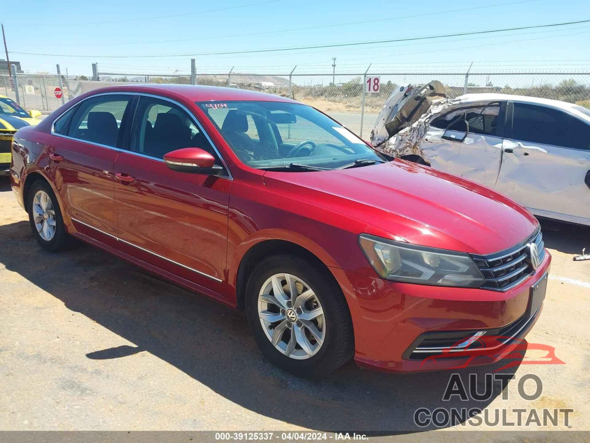 VOLKSWAGEN PASSAT 2017 - 1VWAT7A32HC067414