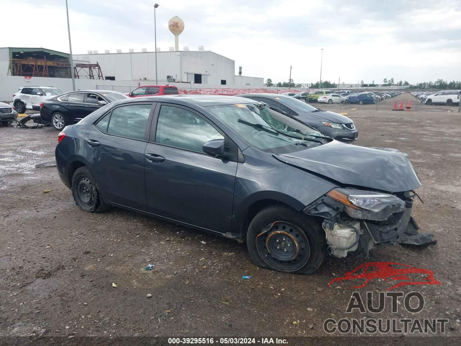 TOYOTA COROLLA 2018 - 5YFBURHE3JP792802