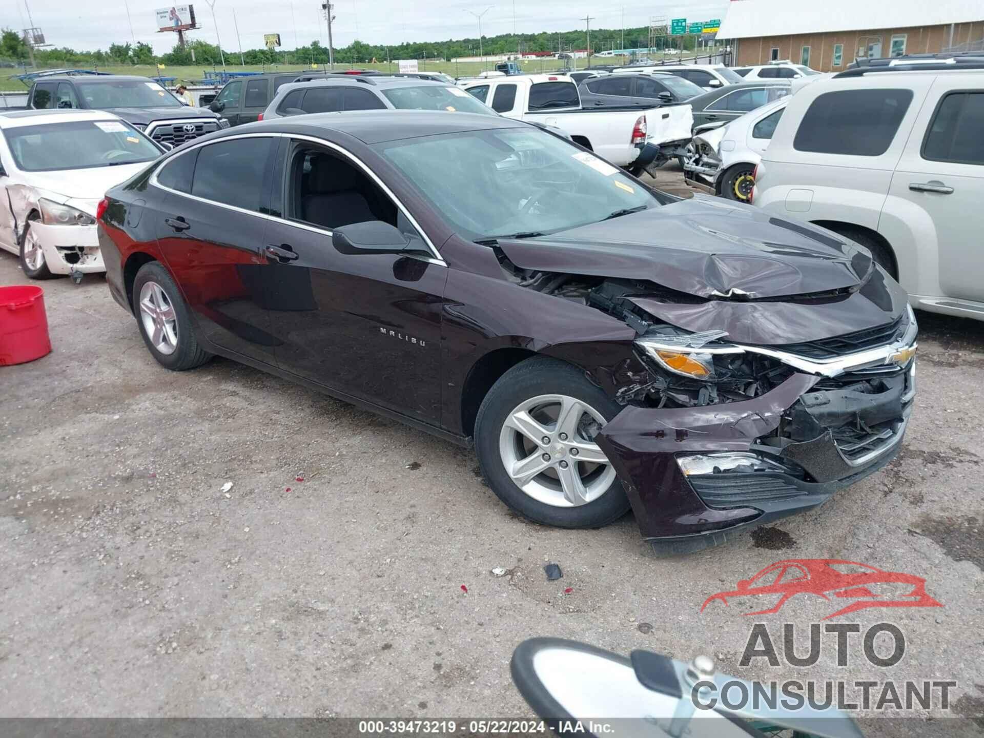 CHEVROLET MALIBU 2021 - 1G1ZB5ST8MF058312