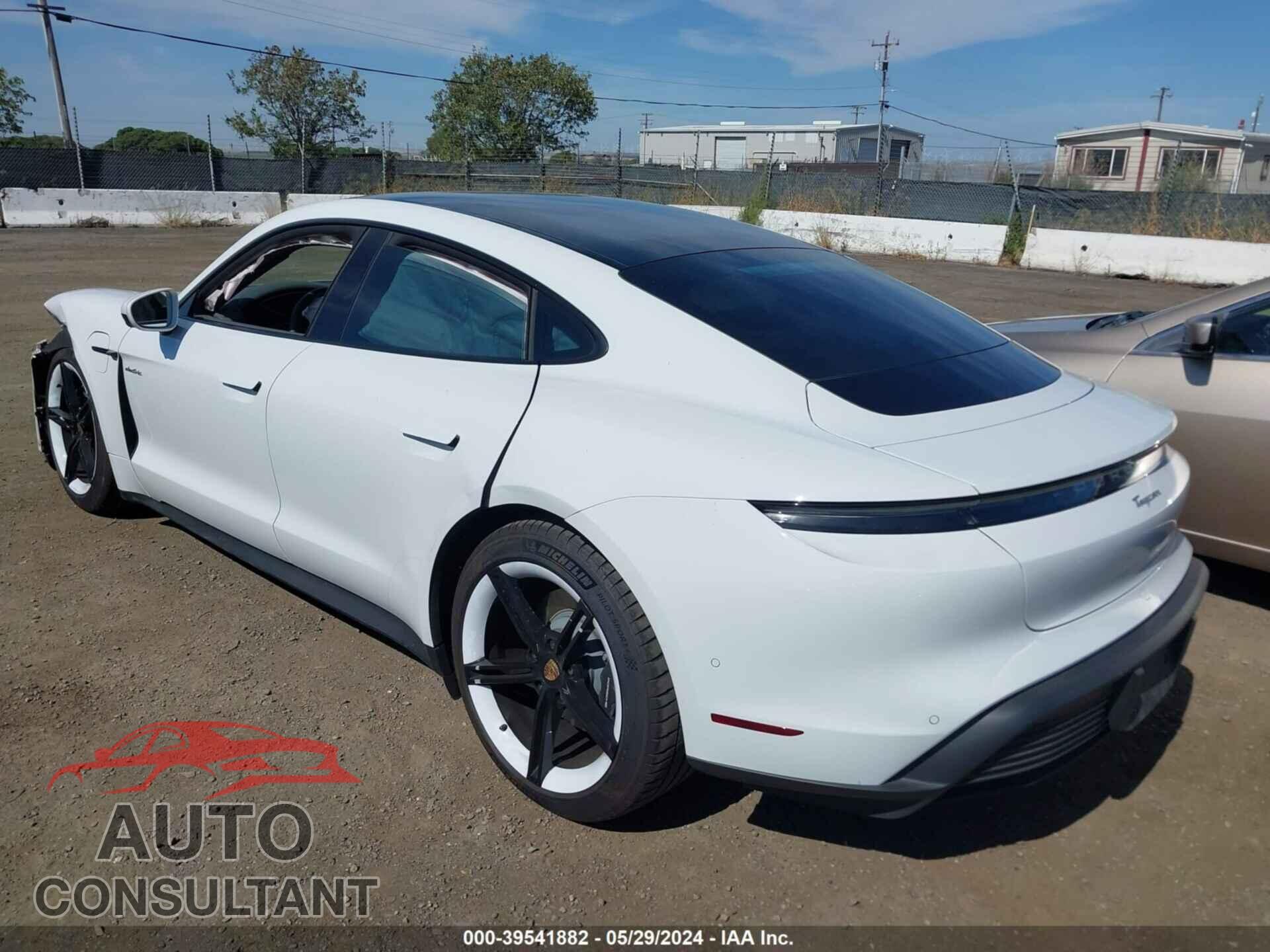 PORSCHE TAYCAN 2023 - WP0AA2Y14PSA14320