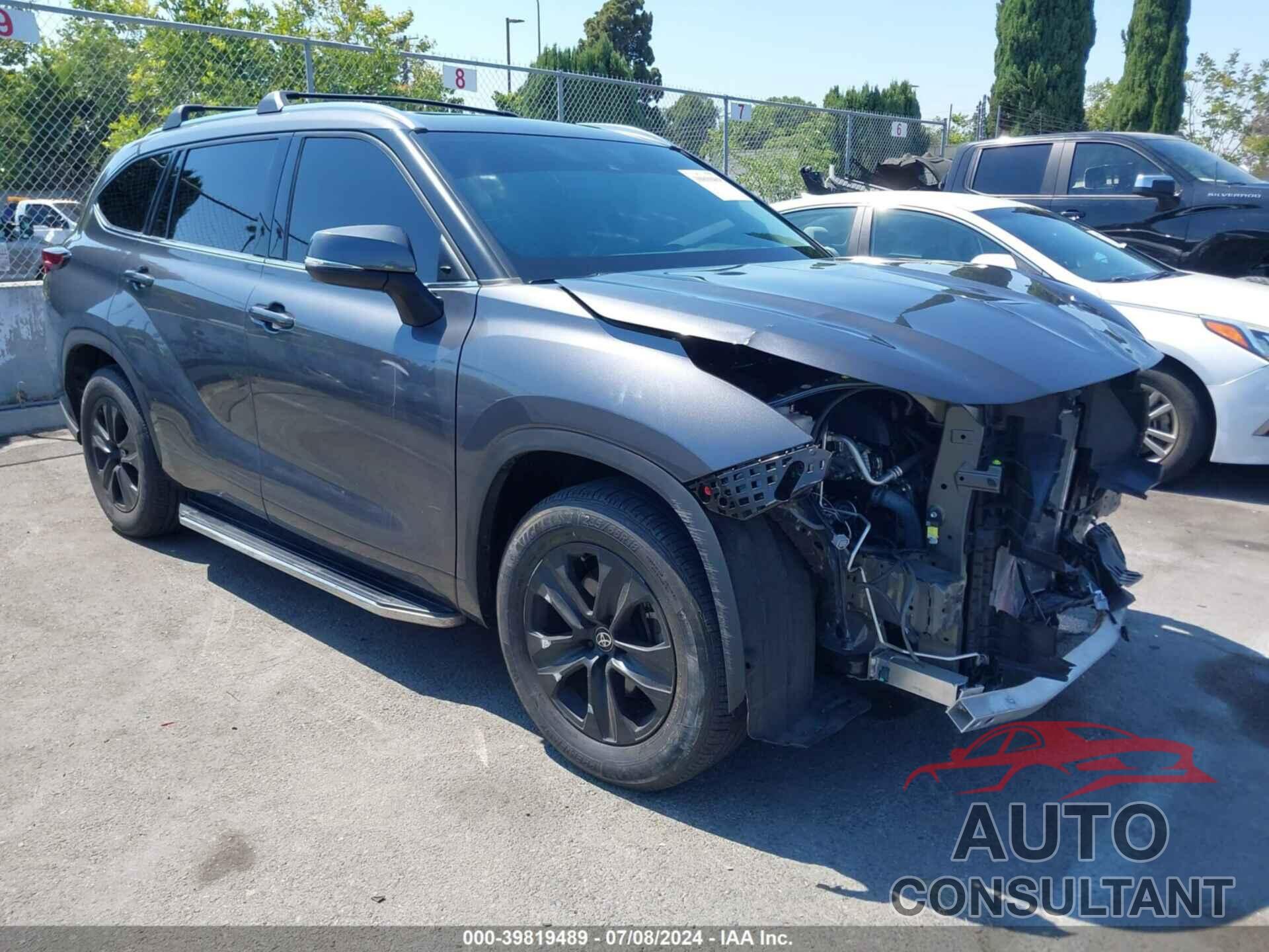 TOYOTA HIGHLANDER 2021 - 5TDHZRAH4MS063493