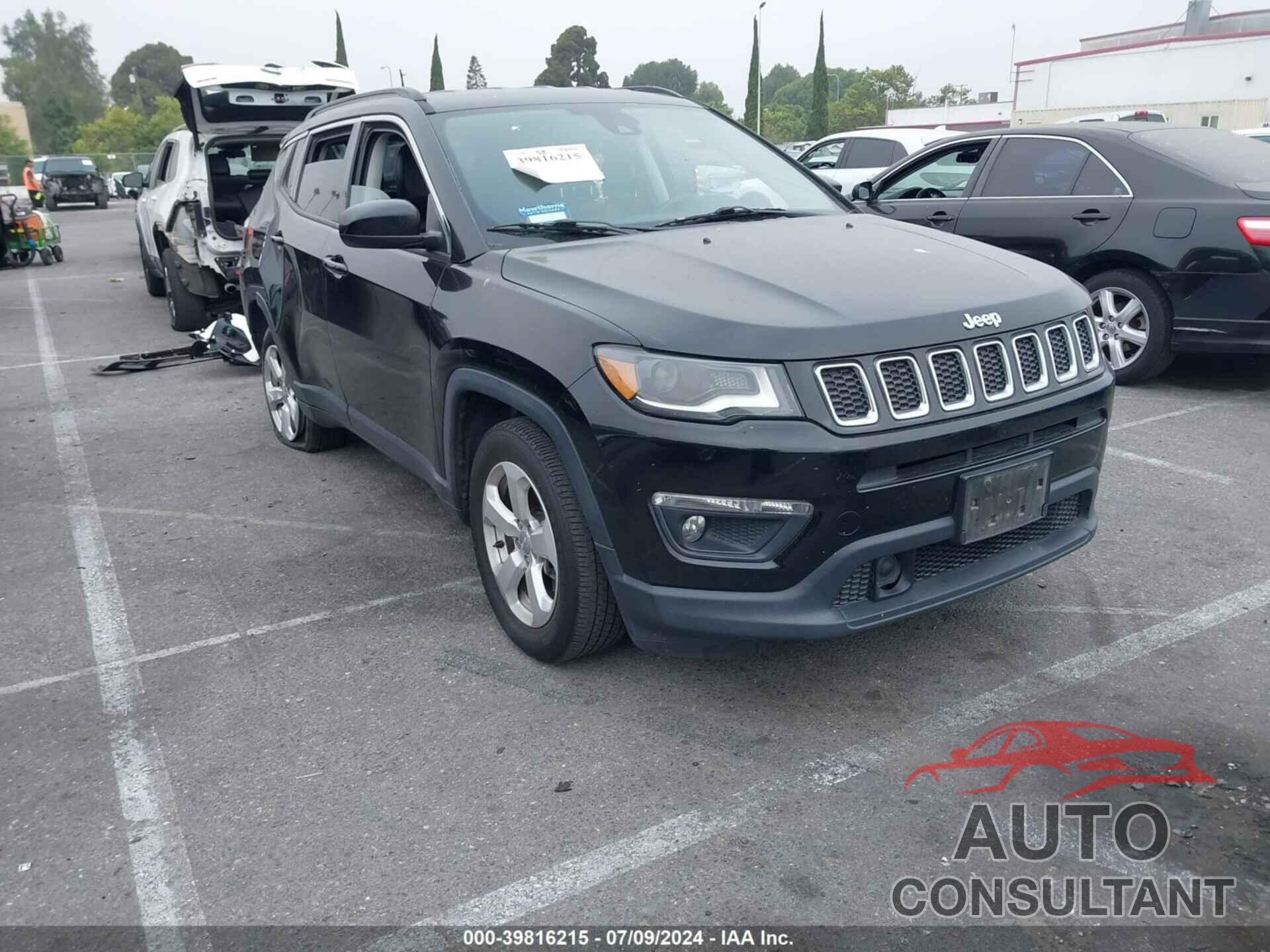 JEEP COMPASS 2018 - 3C4NJCBB3JT266457