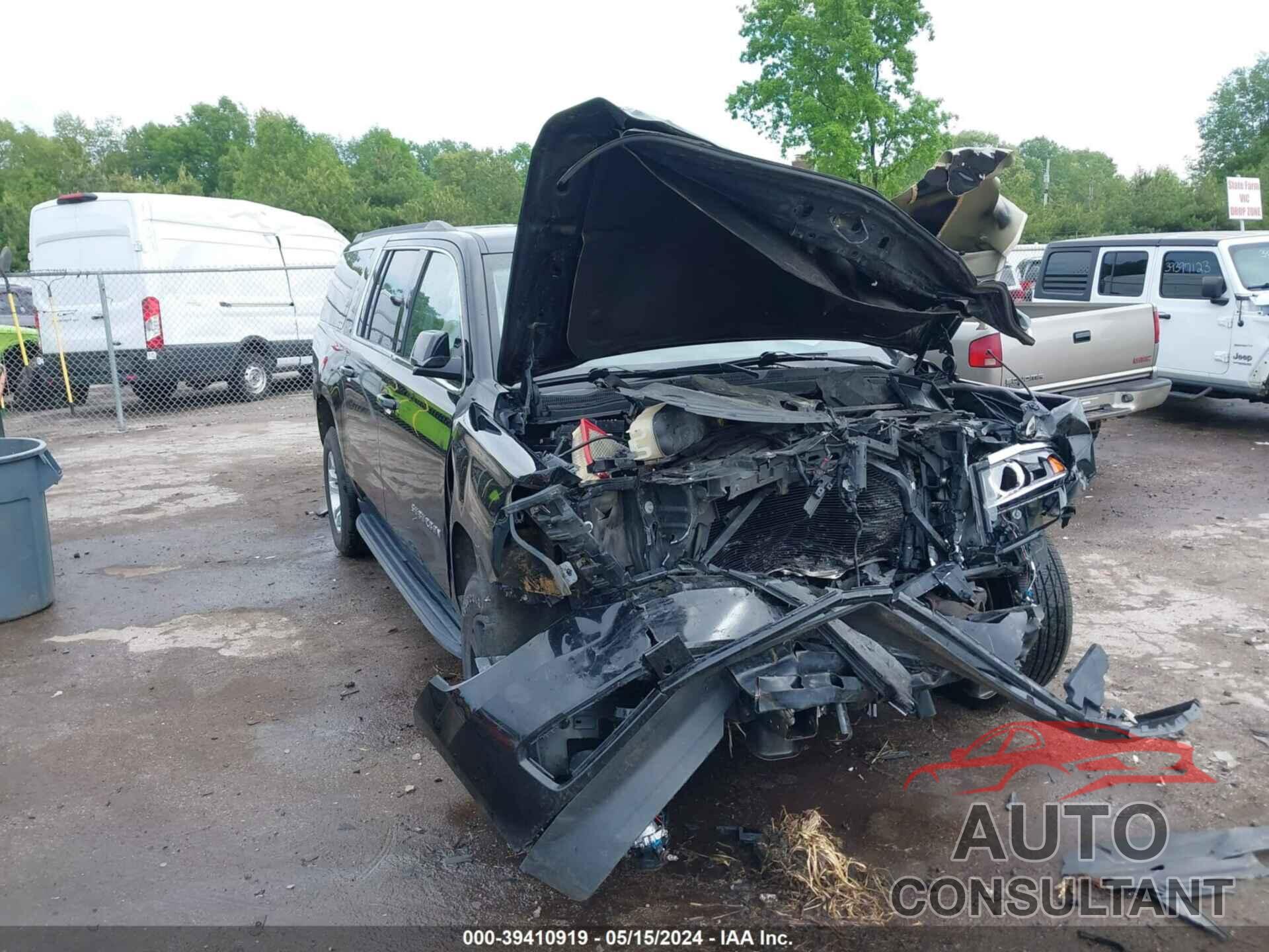 CHEVROLET SUBURBAN 2019 - 1GNSKHKC5KR129222