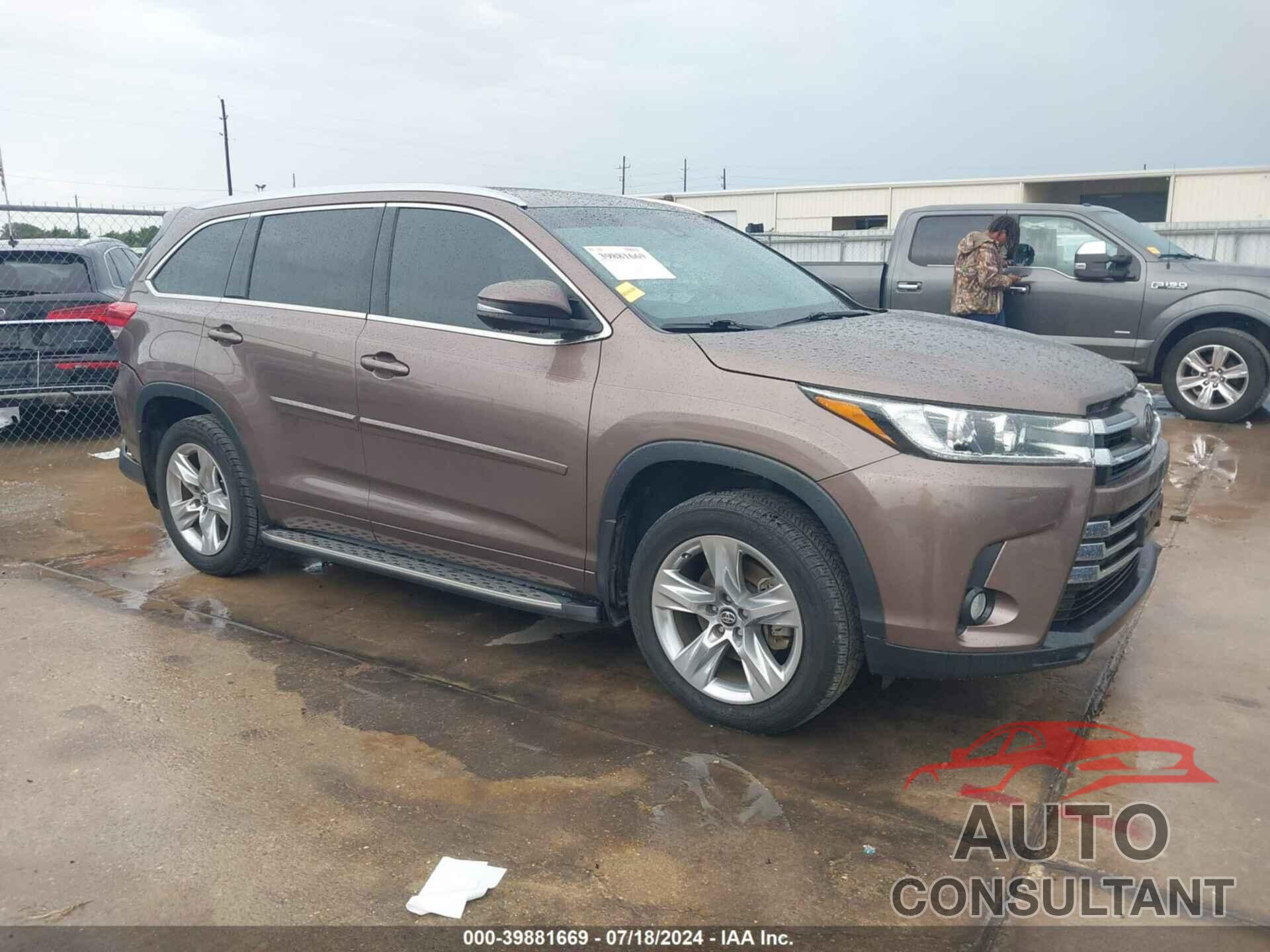 TOYOTA HIGHLANDER 2018 - 5TDYZRFH9JS266173