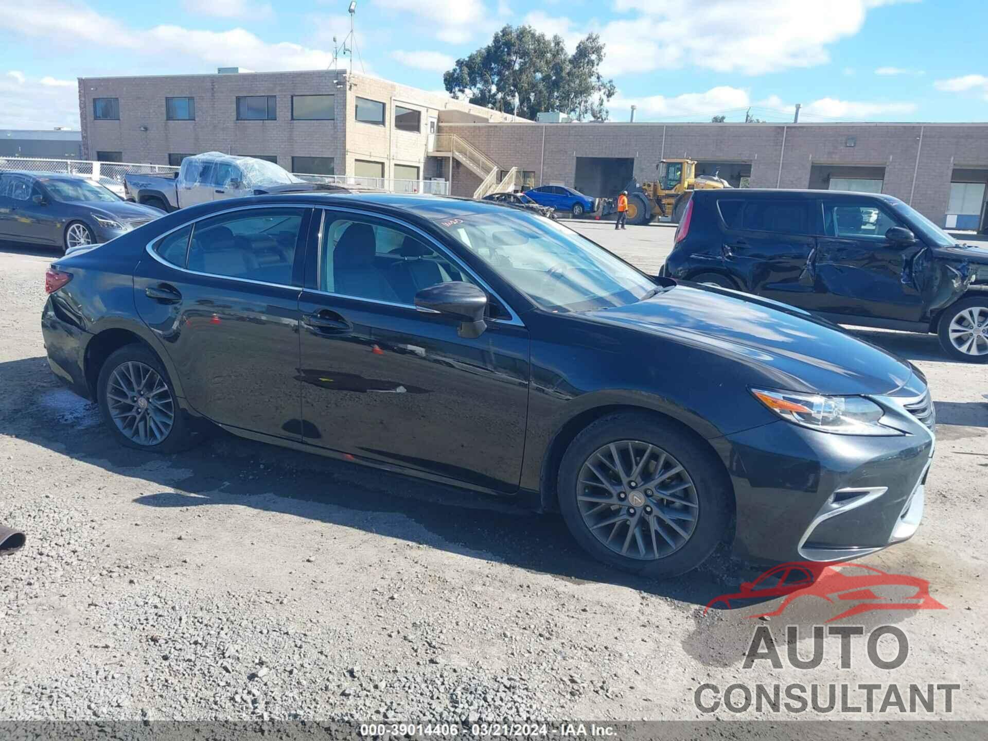 LEXUS ES 2018 - 58ABK1GG3JU094658