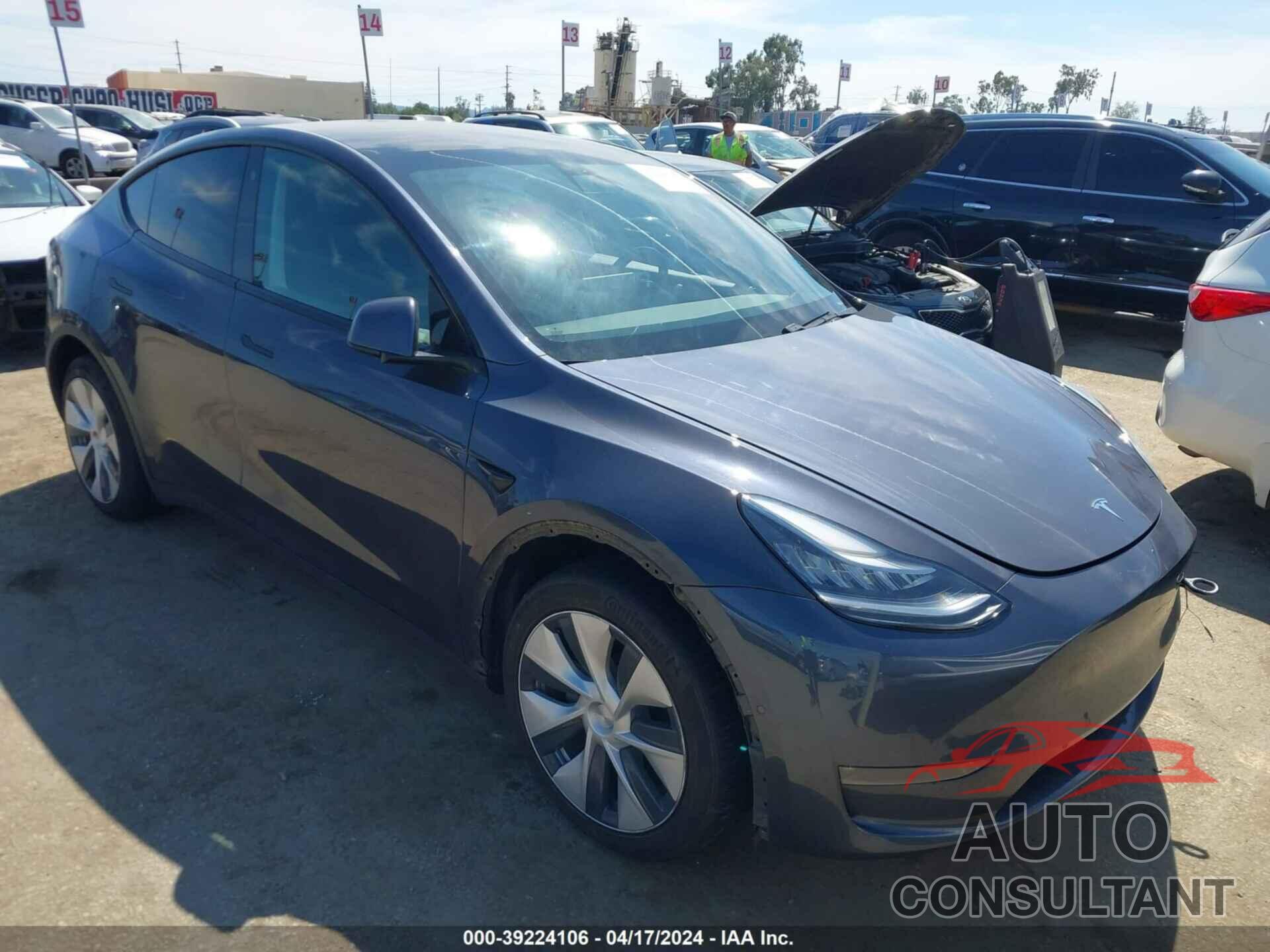 TESLA MODEL Y 2021 - 5YJYGDEE5MF062270