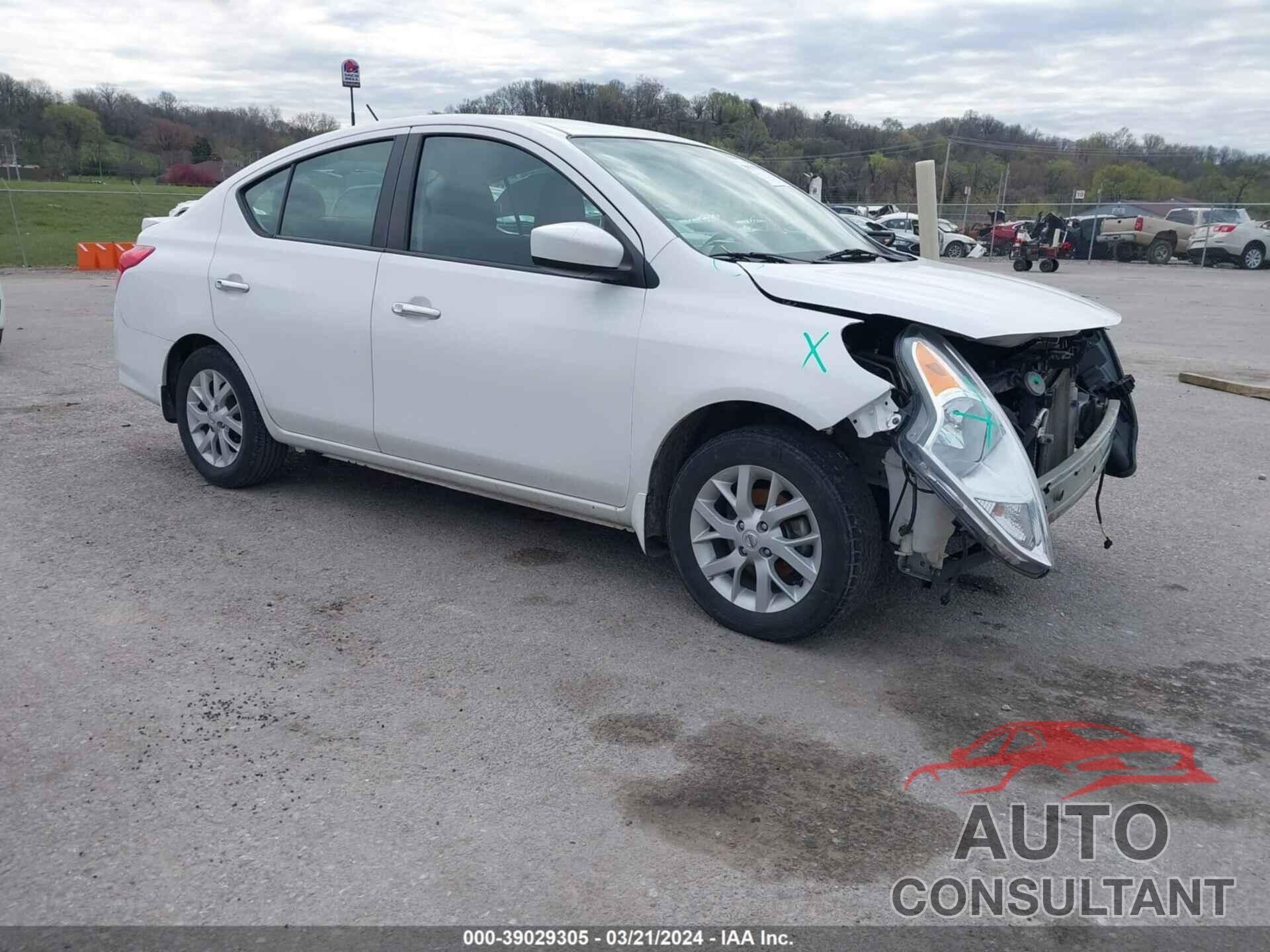 NISSAN VERSA 2017 - 3N1CN7AP0HL846066