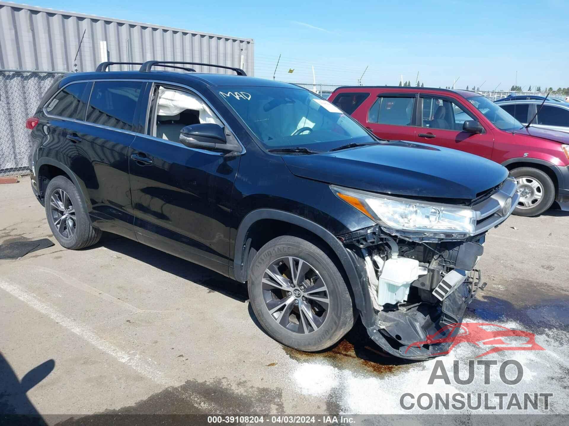 TOYOTA HIGHLANDER 2018 - 5TDZZRFH7JS250736