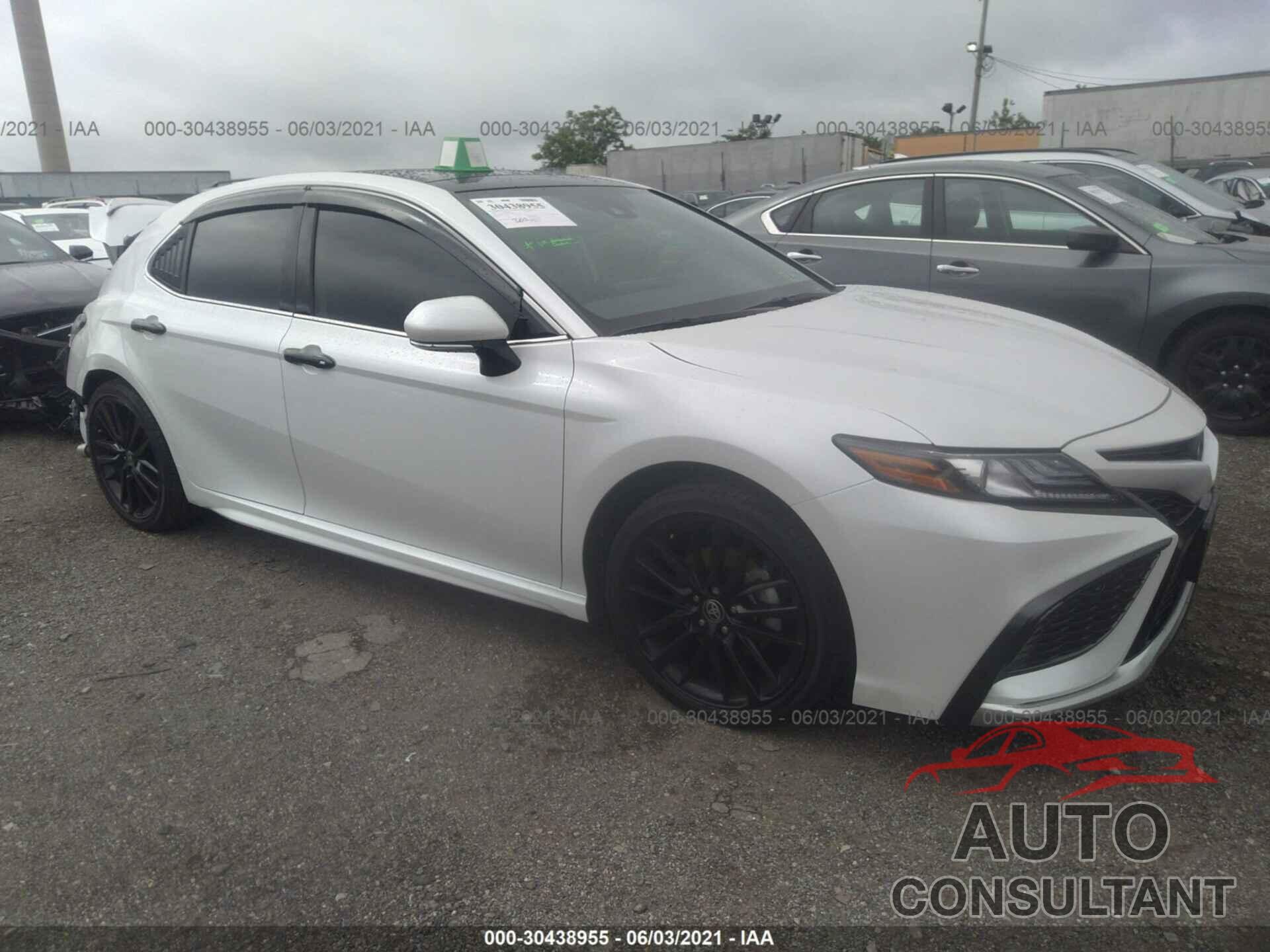 TOYOTA CAMRY 2021 - 4T1K61AK6MU530870