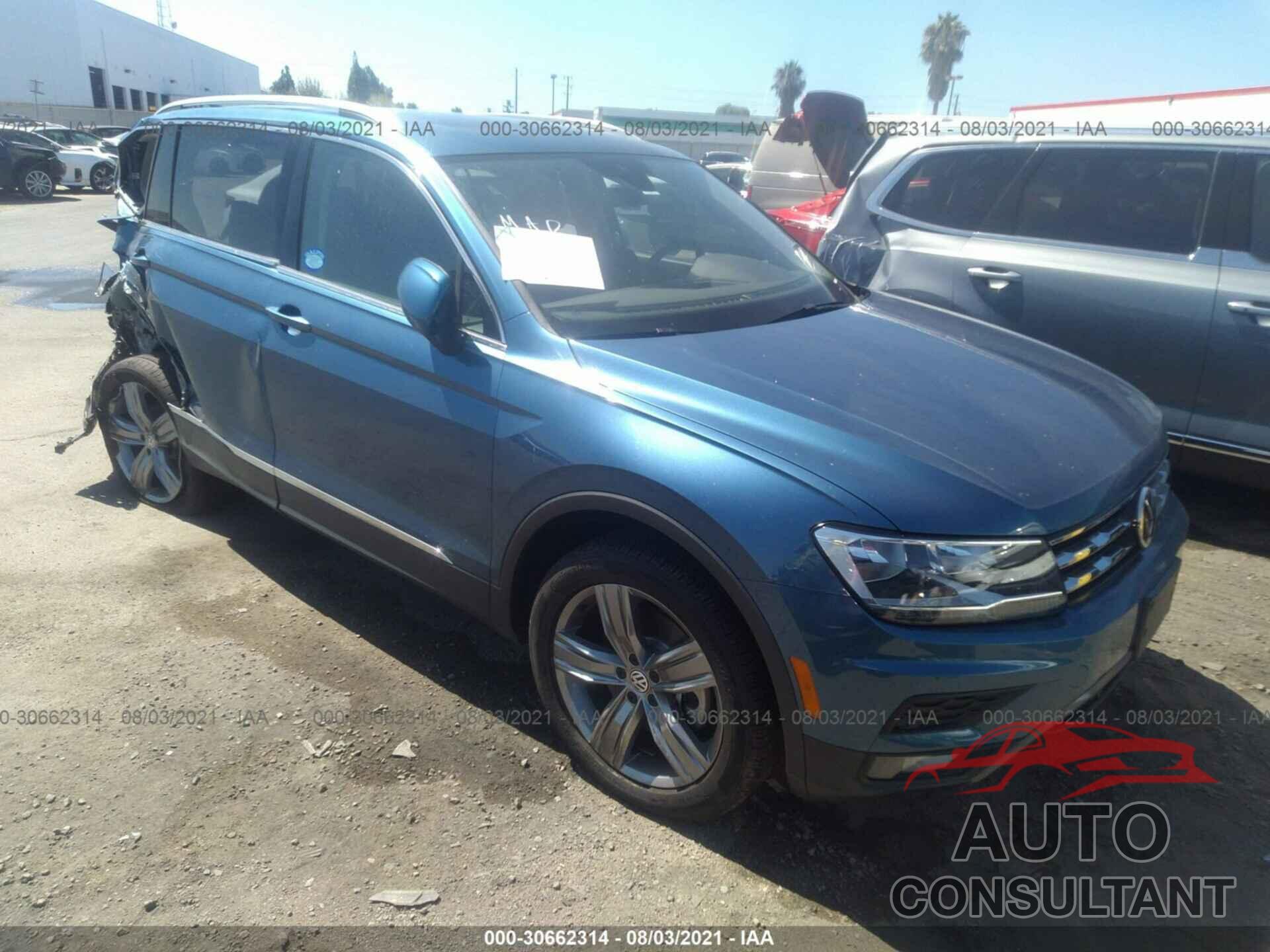 VOLKSWAGEN TIGUAN 2020 - 3VV3B7AX0LM104826