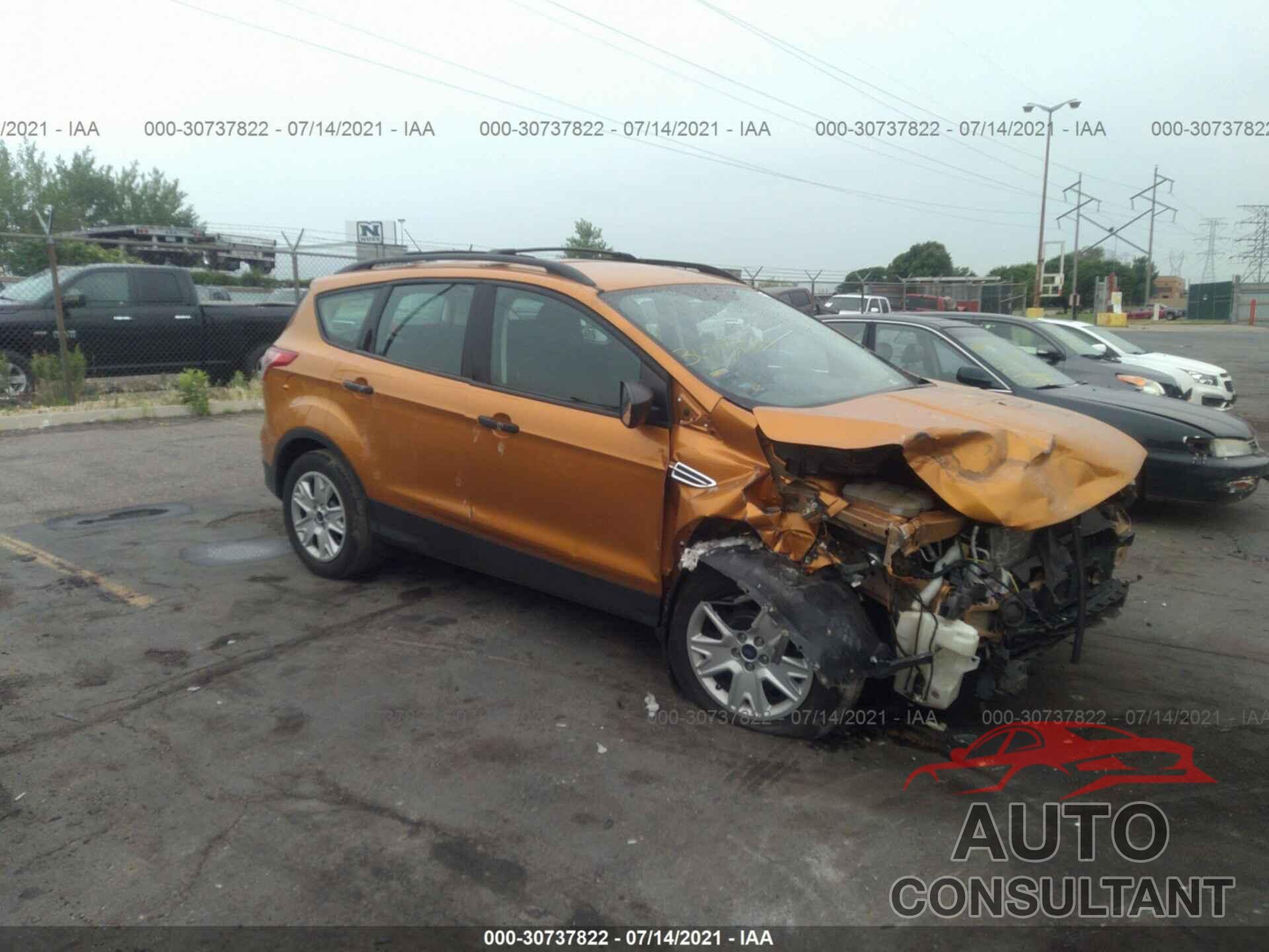 FORD ESCAPE 2016 - 1FMCU0F71GUA11187
