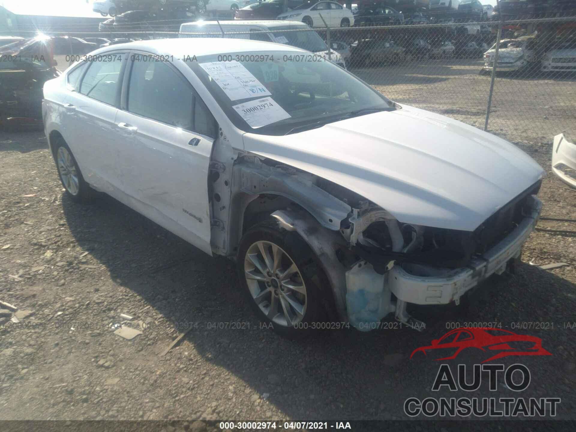 FORD FUSION 2017 - 3FA6P0LUXHR382186