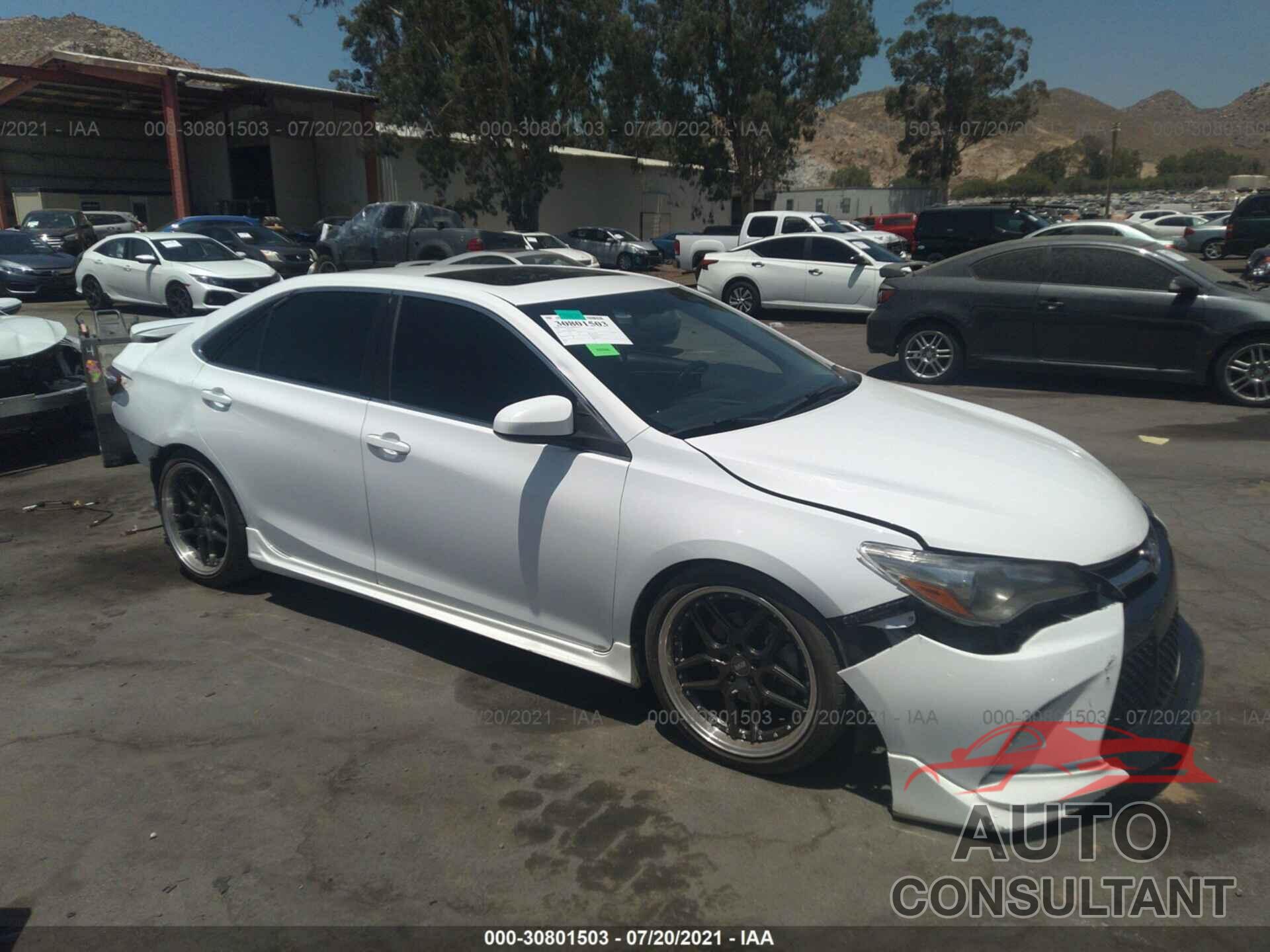 TOYOTA CAMRY 2017 - 4T1BF1FK0HU422808