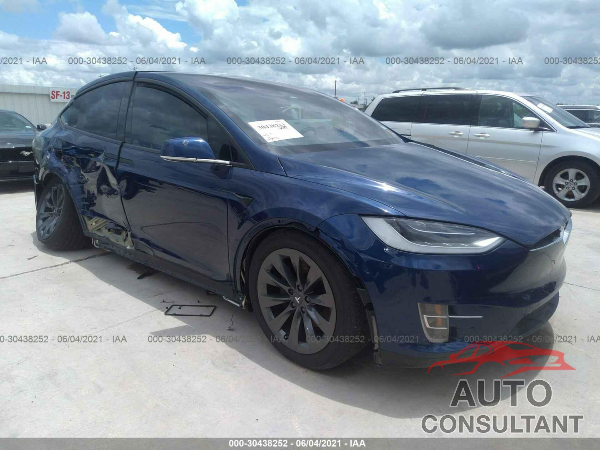 TESLA MODEL X 2018 - 5YJXCBE23JF089531