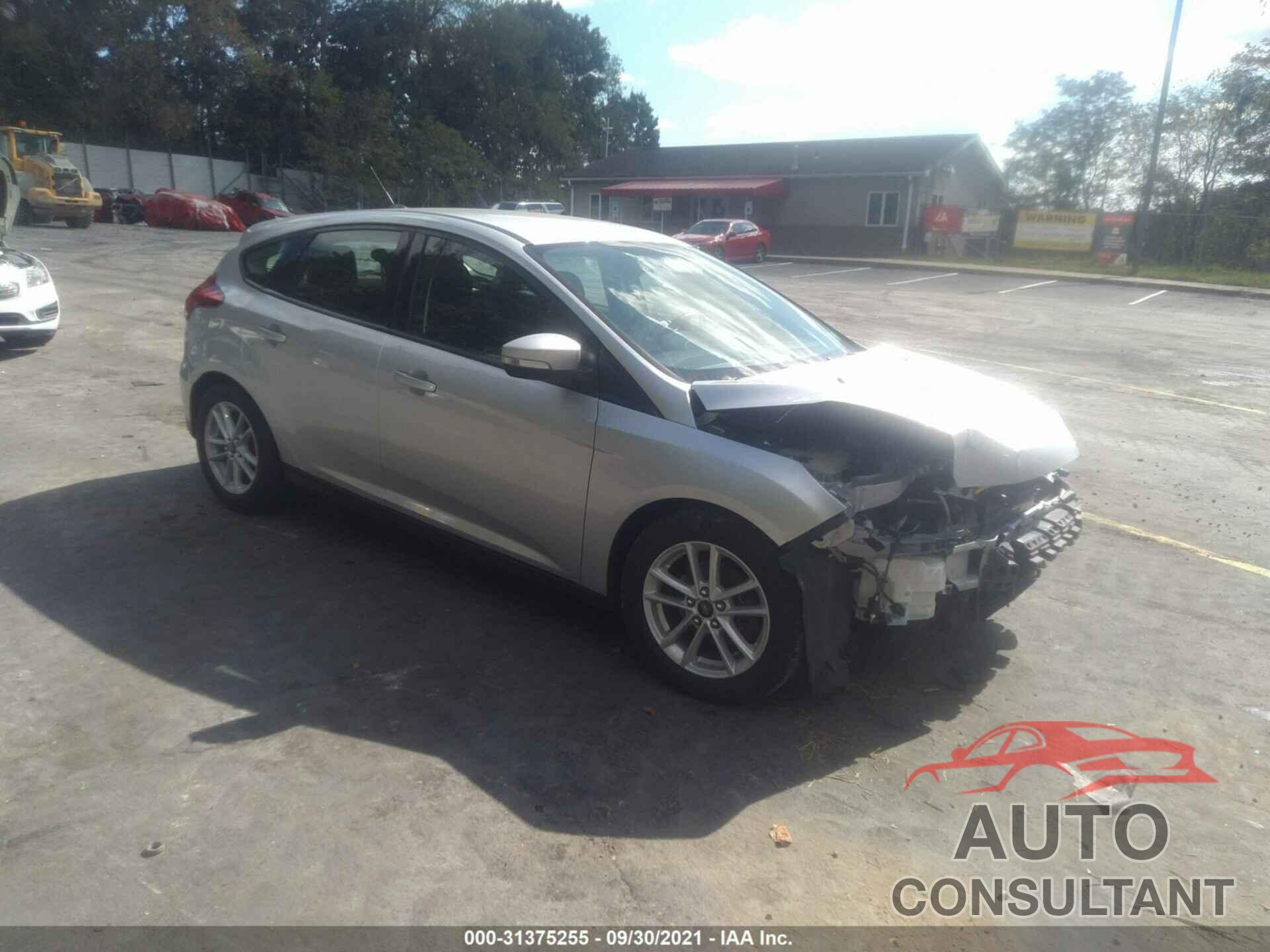 FORD FOCUS 2017 - 1FADP3K20HL289720