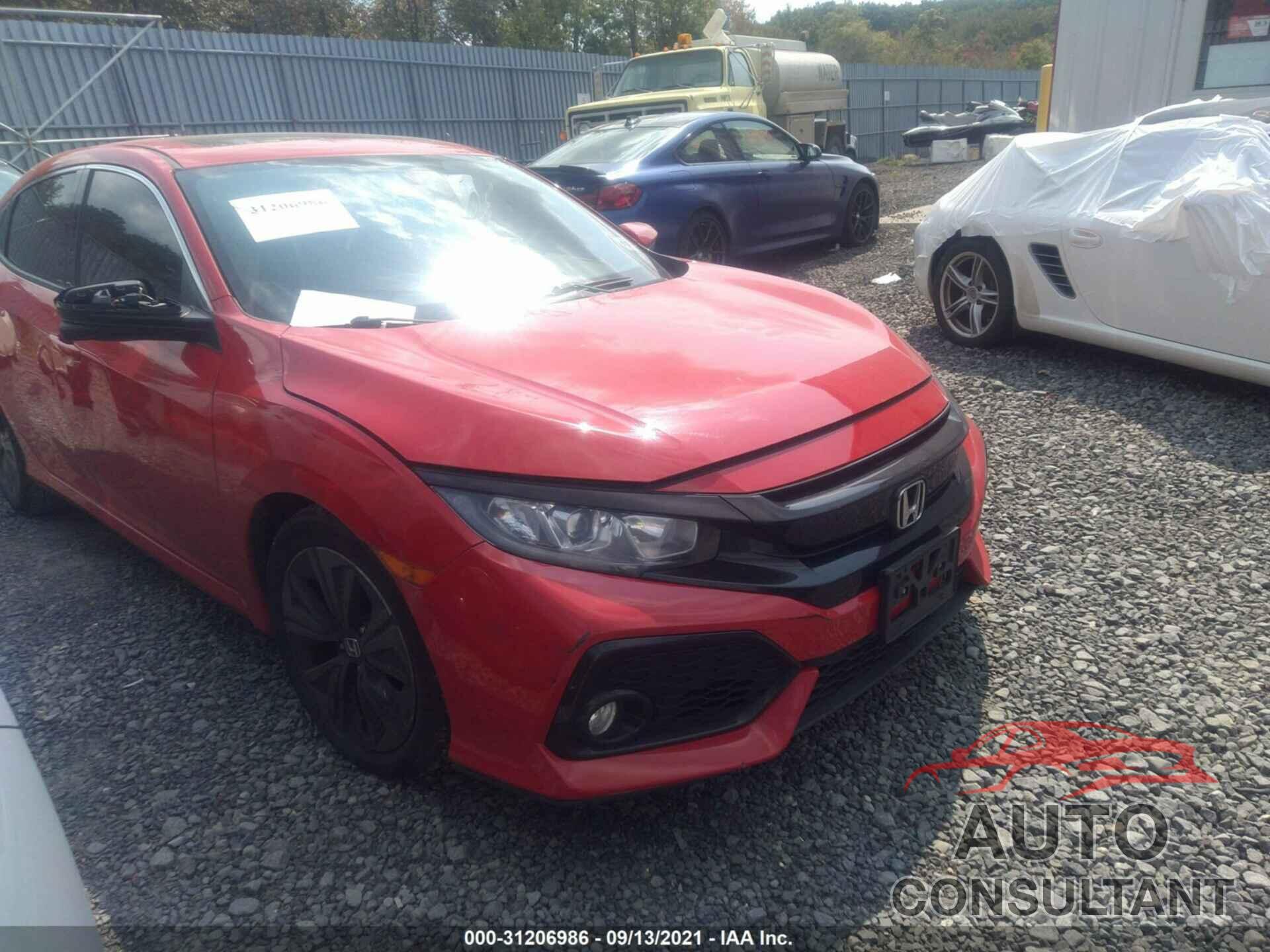 HONDA CIVIC HATCHBACK 2017 - SHHFK7H55HU408812