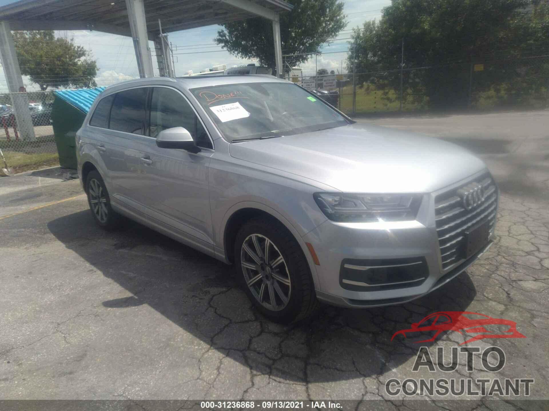 AUDI Q7 2018 - WA1VAAF75JD015093