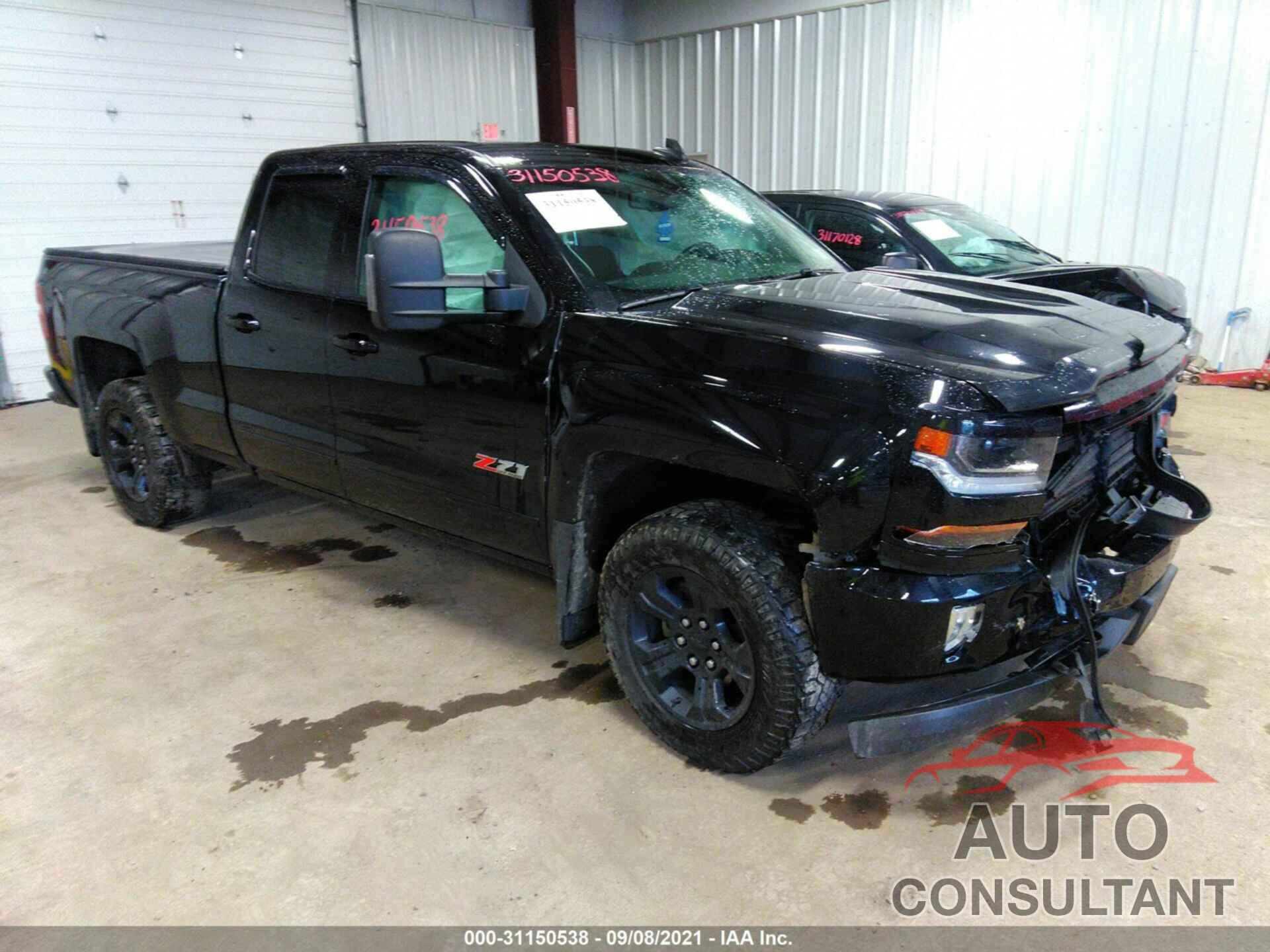 CHEVROLET SILVERADO 1500 2018 - 1GCVKREC8JZ222810