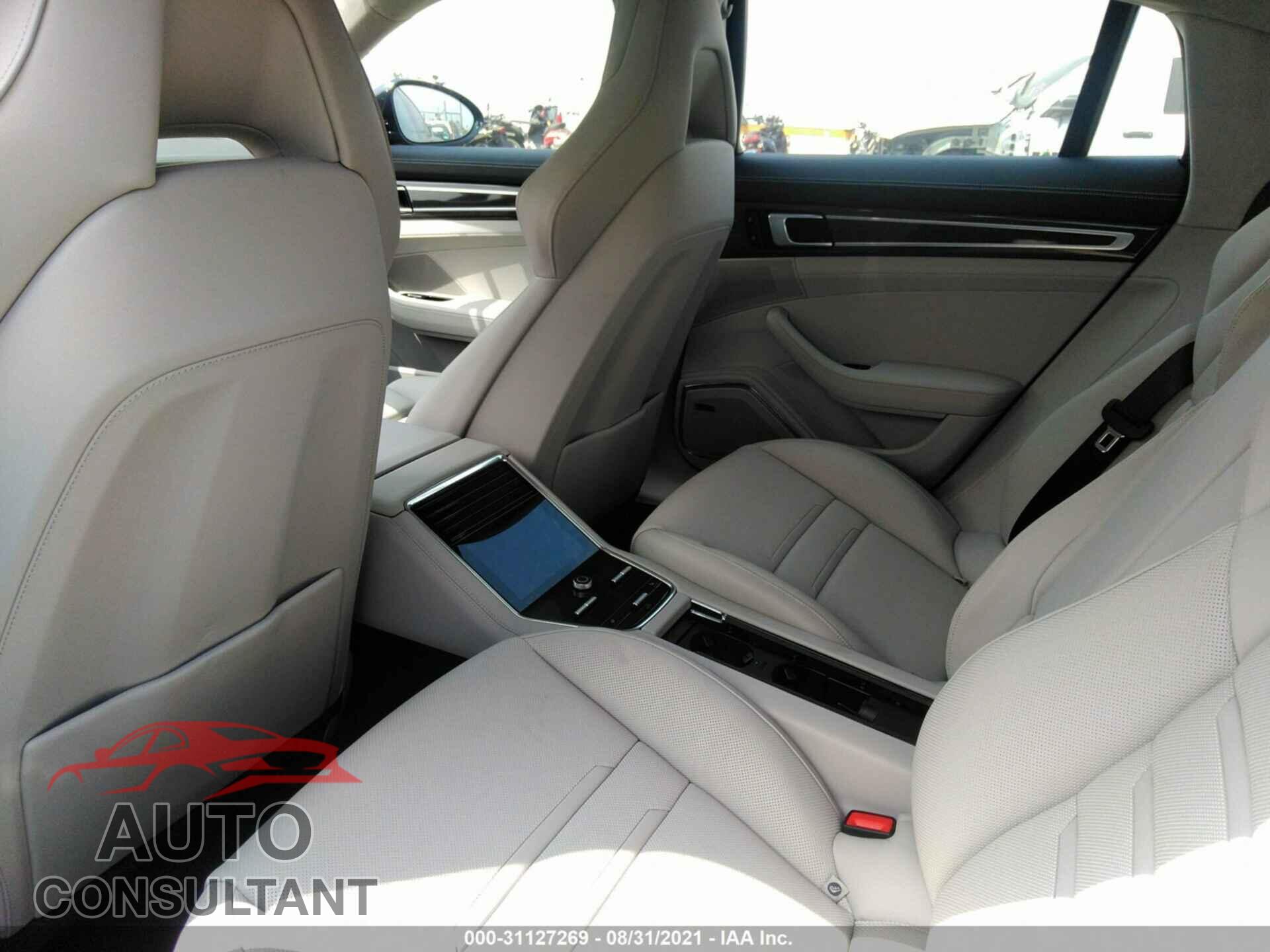 PORSCHE PANAMERA 2021 - WP0AG2A7XML147809