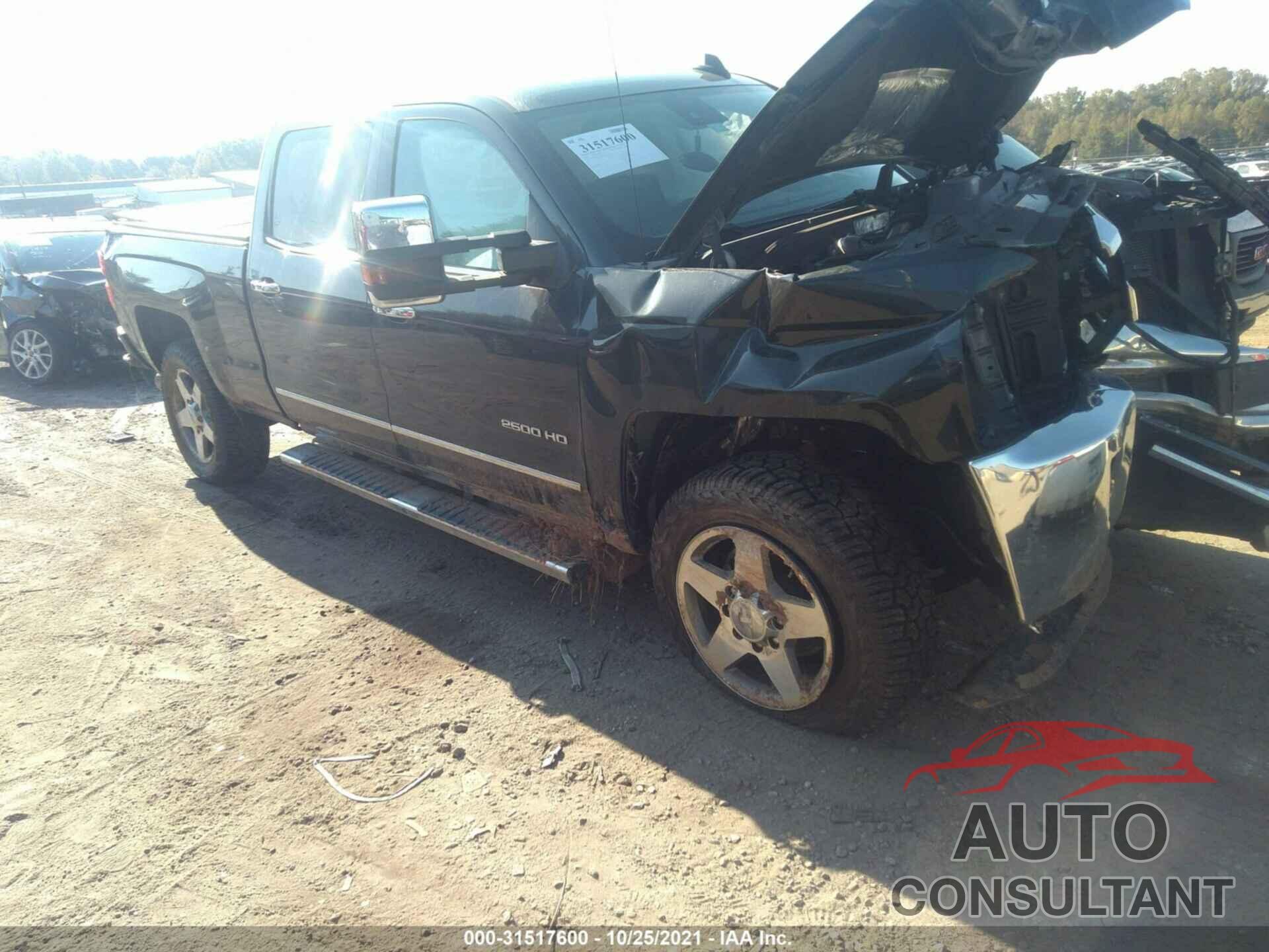 CHEVROLET SILVERADO 2500HD 2018 - 1GC1KWEY5JF217493