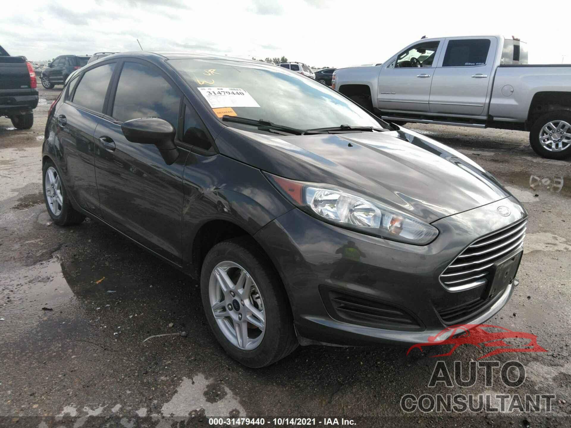 FORD FIESTA 2018 - 3FADP4EJ4JM121642