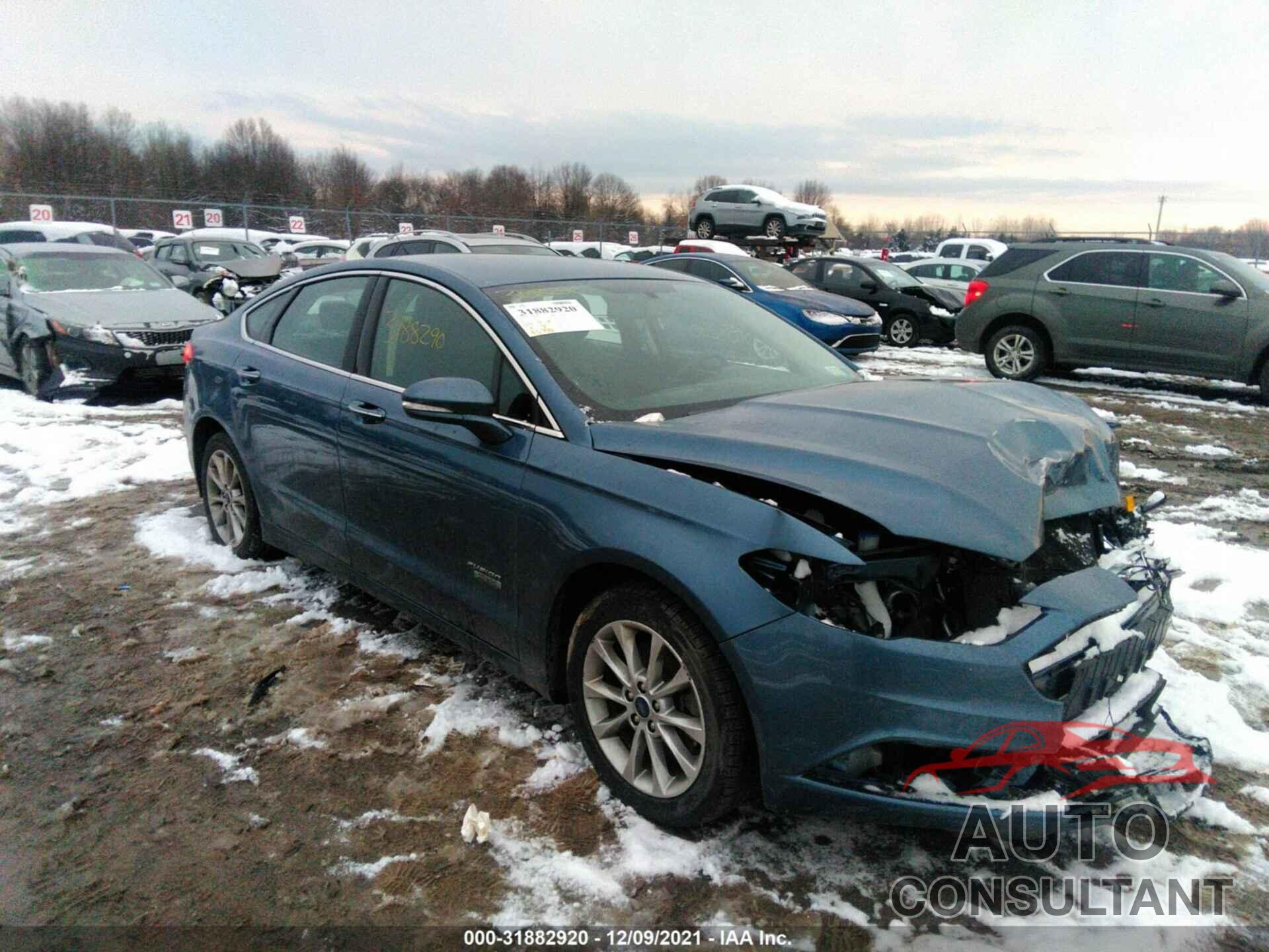 FORD FUSION ENERGI 2018 - 3FA6P0PU1JR244522