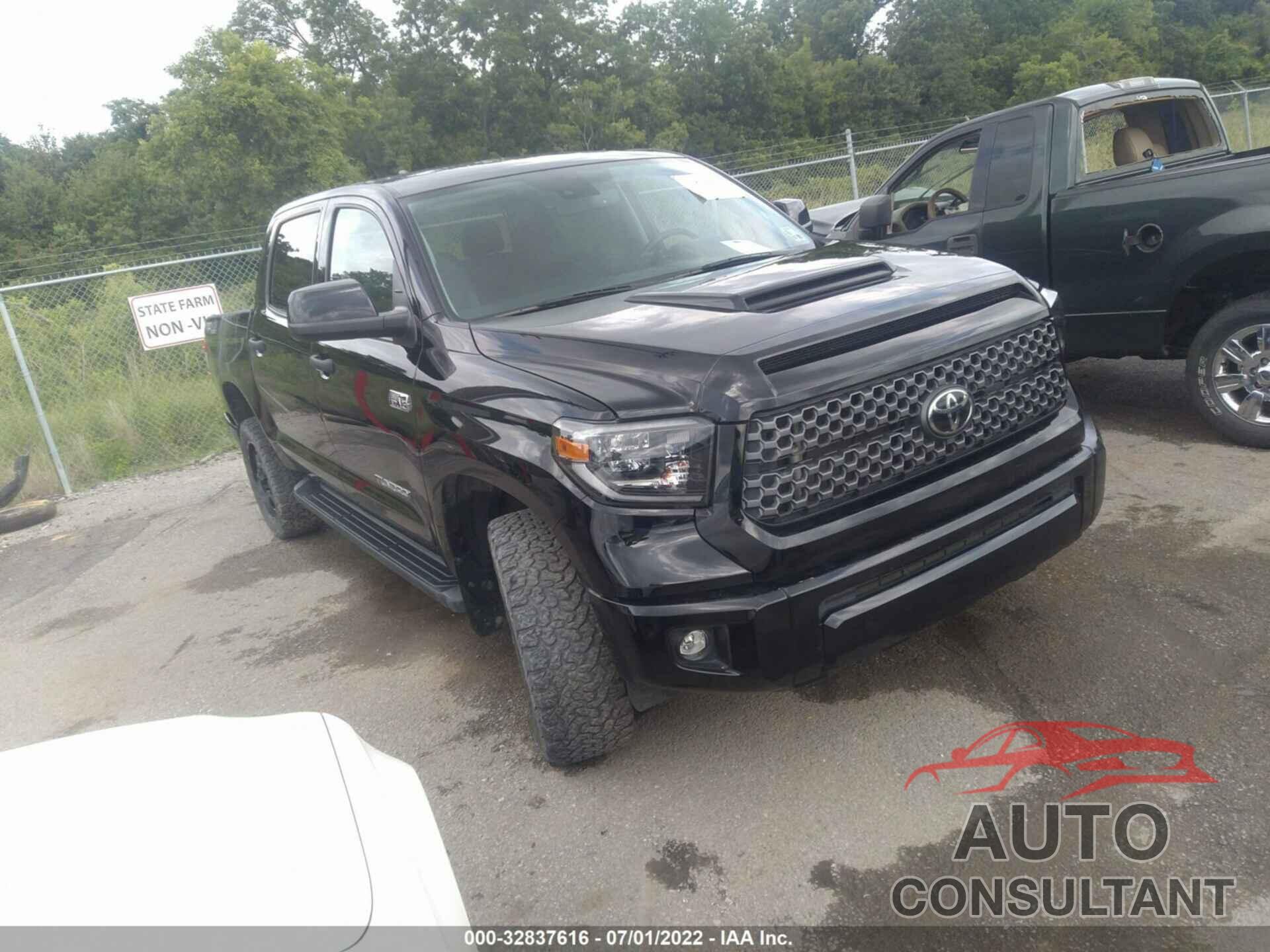 TOYOTA TUNDRA 4WD 2020 - 5TFDY5F13LX948833