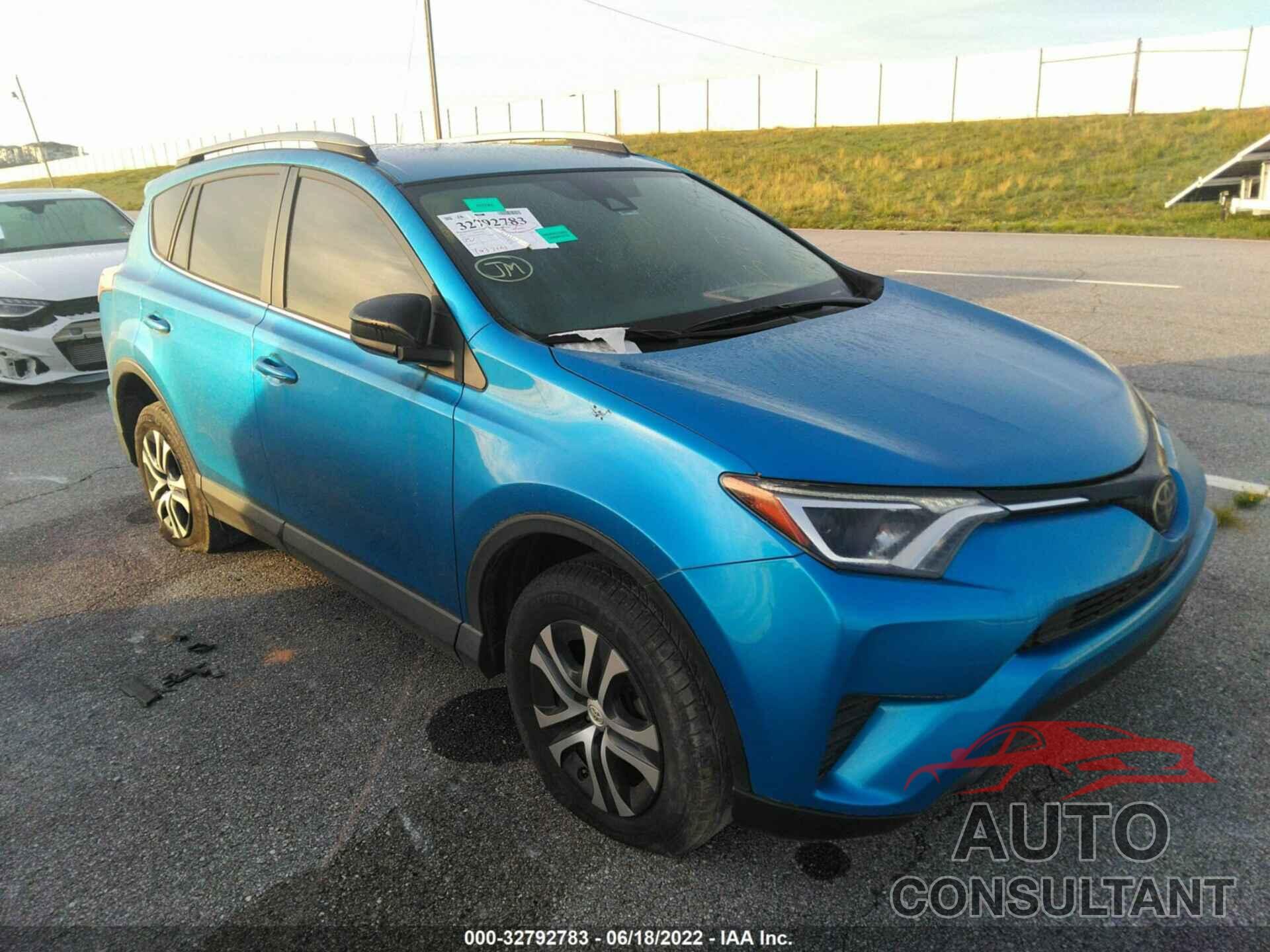 TOYOTA RAV4 2017 - JTMZFREV8HJ144433