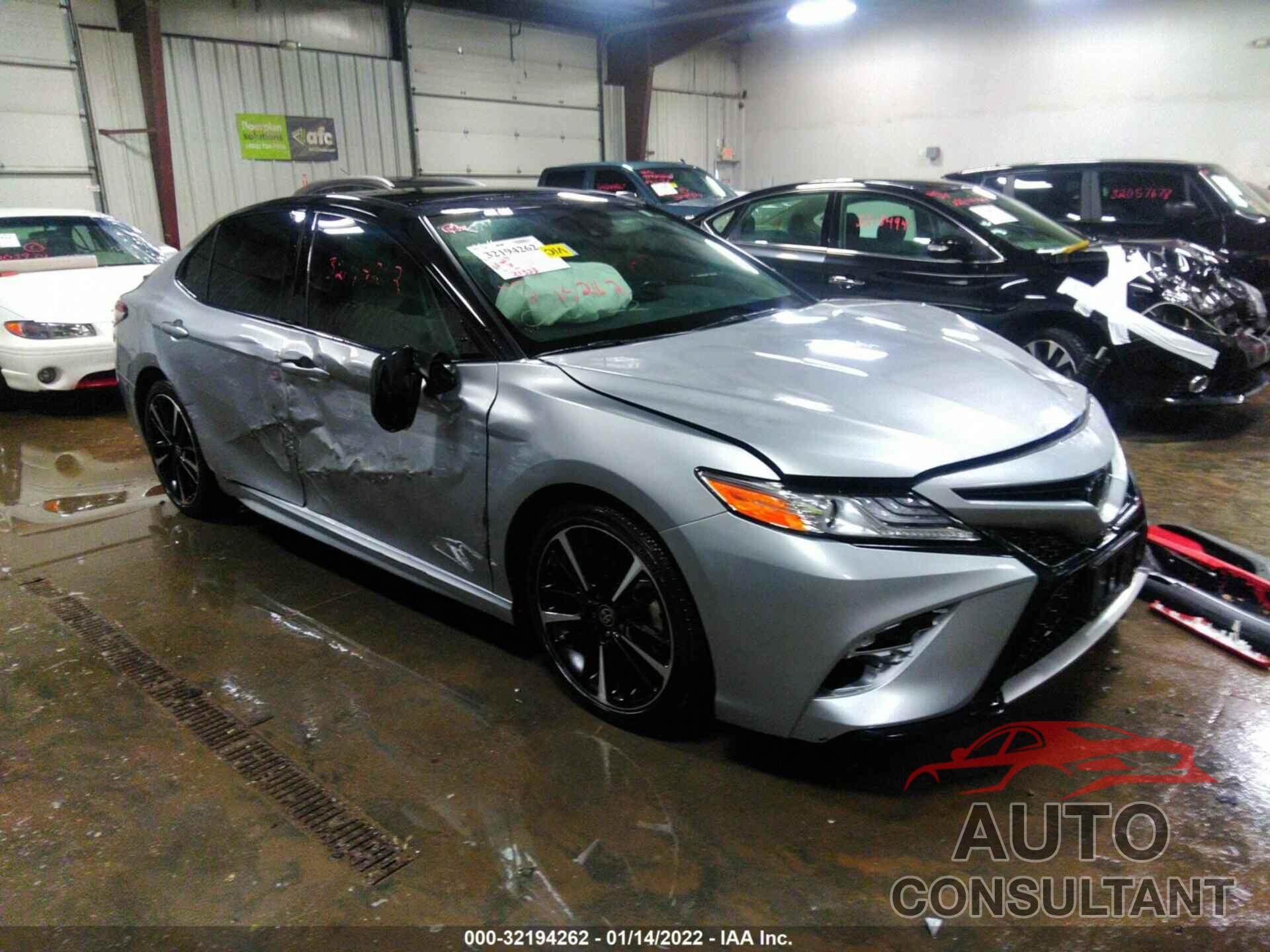 TOYOTA CAMRY 2020 - 4T1K61BK7LU009024