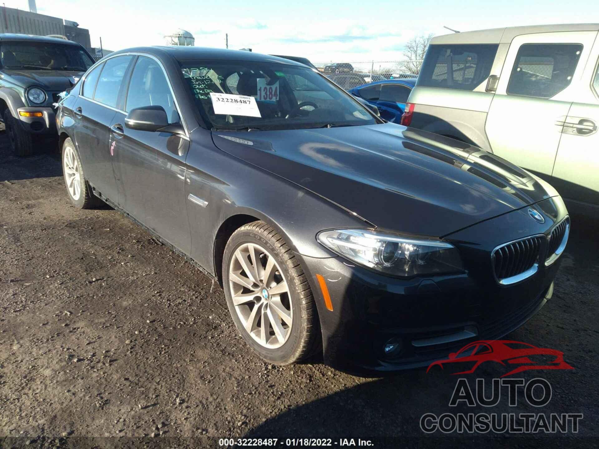 BMW 5 SERIES 2016 - WBA5B3C52GG256020