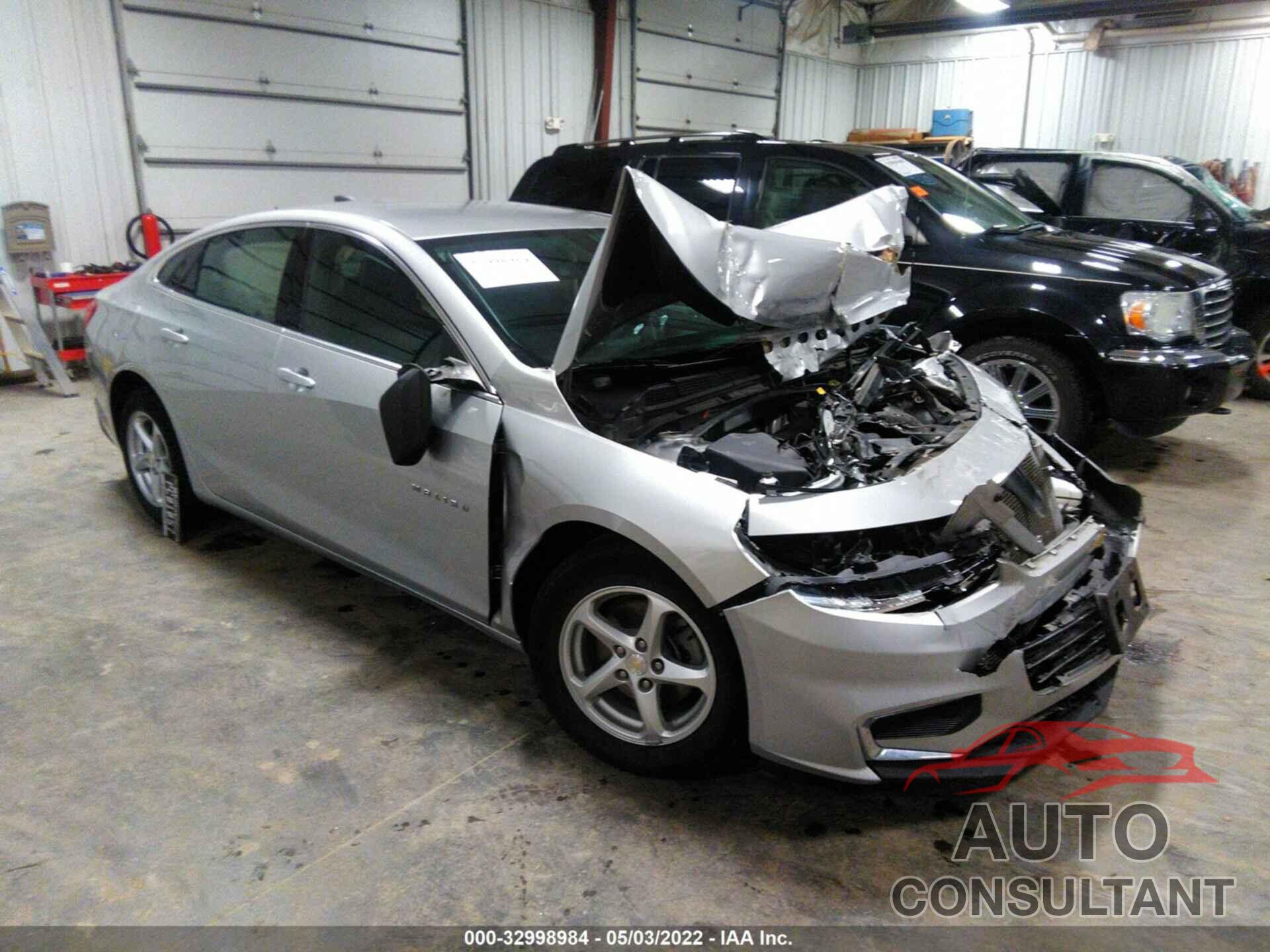 CHEVROLET MALIBU 2017 - 1G1ZB5ST0HF178014