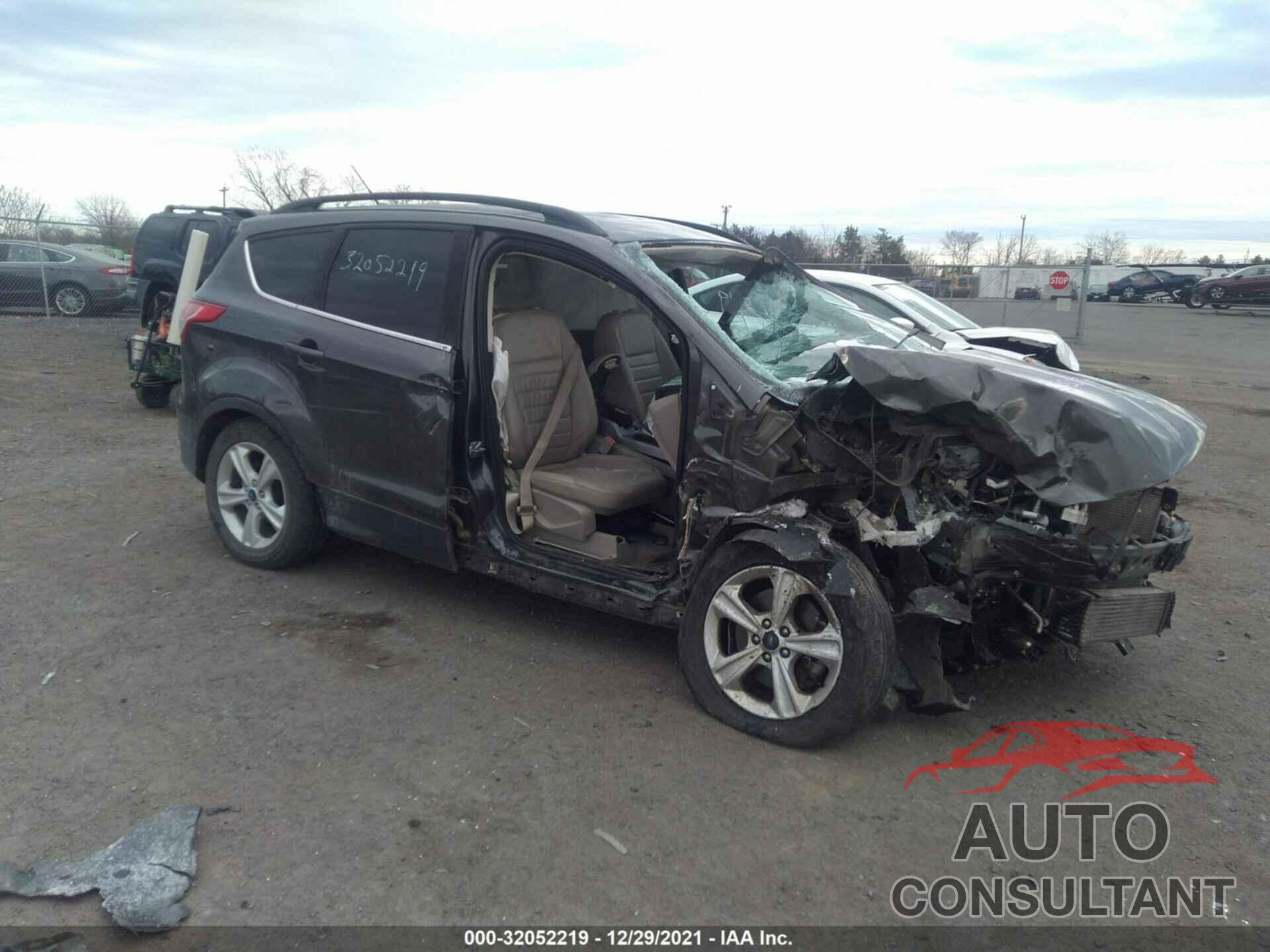 FORD ESCAPE 2016 - 1FMCU9G90GUB90665