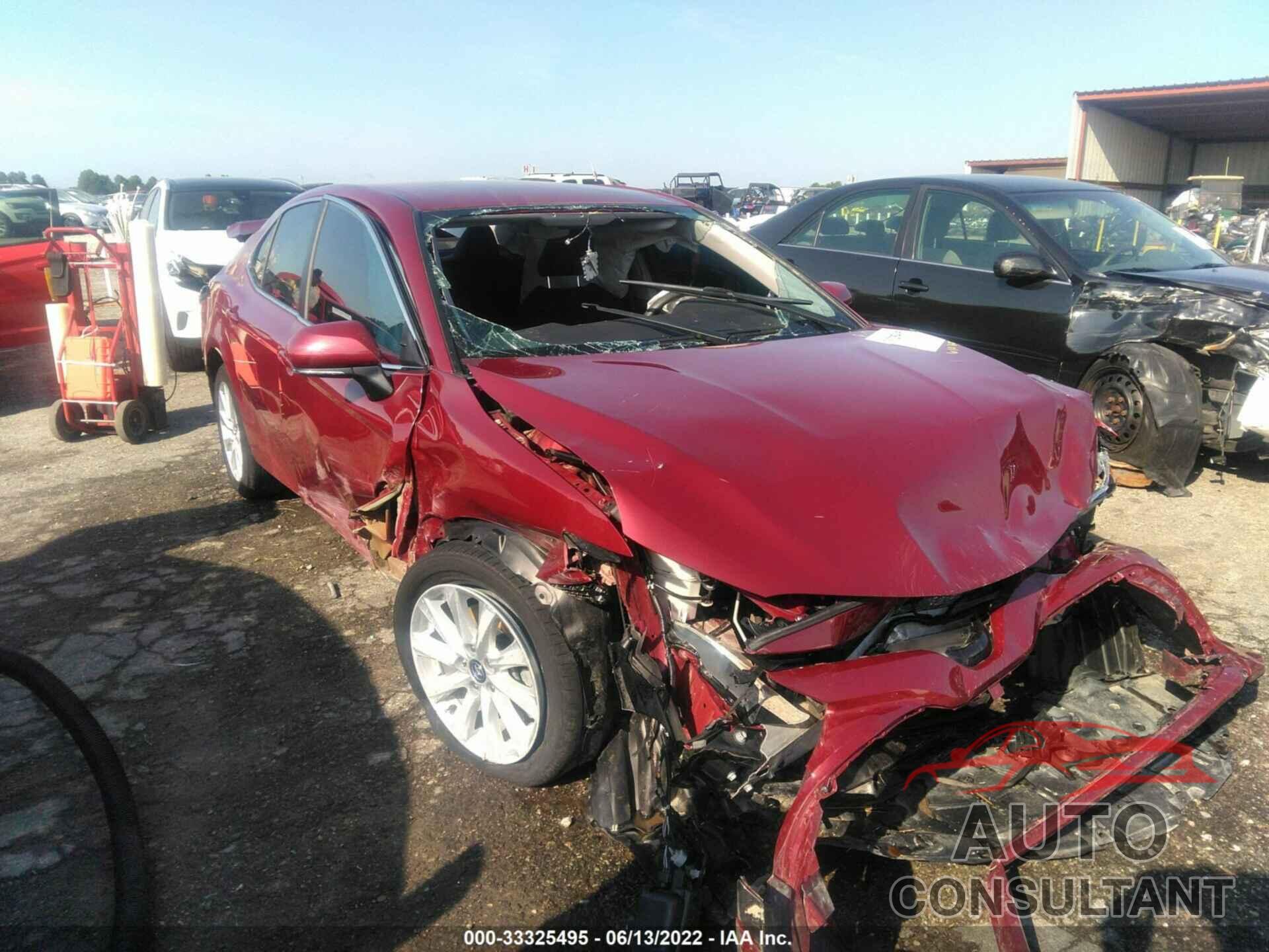 TOYOTA CAMRY 2020 - 4T1L11AK6LU308590
