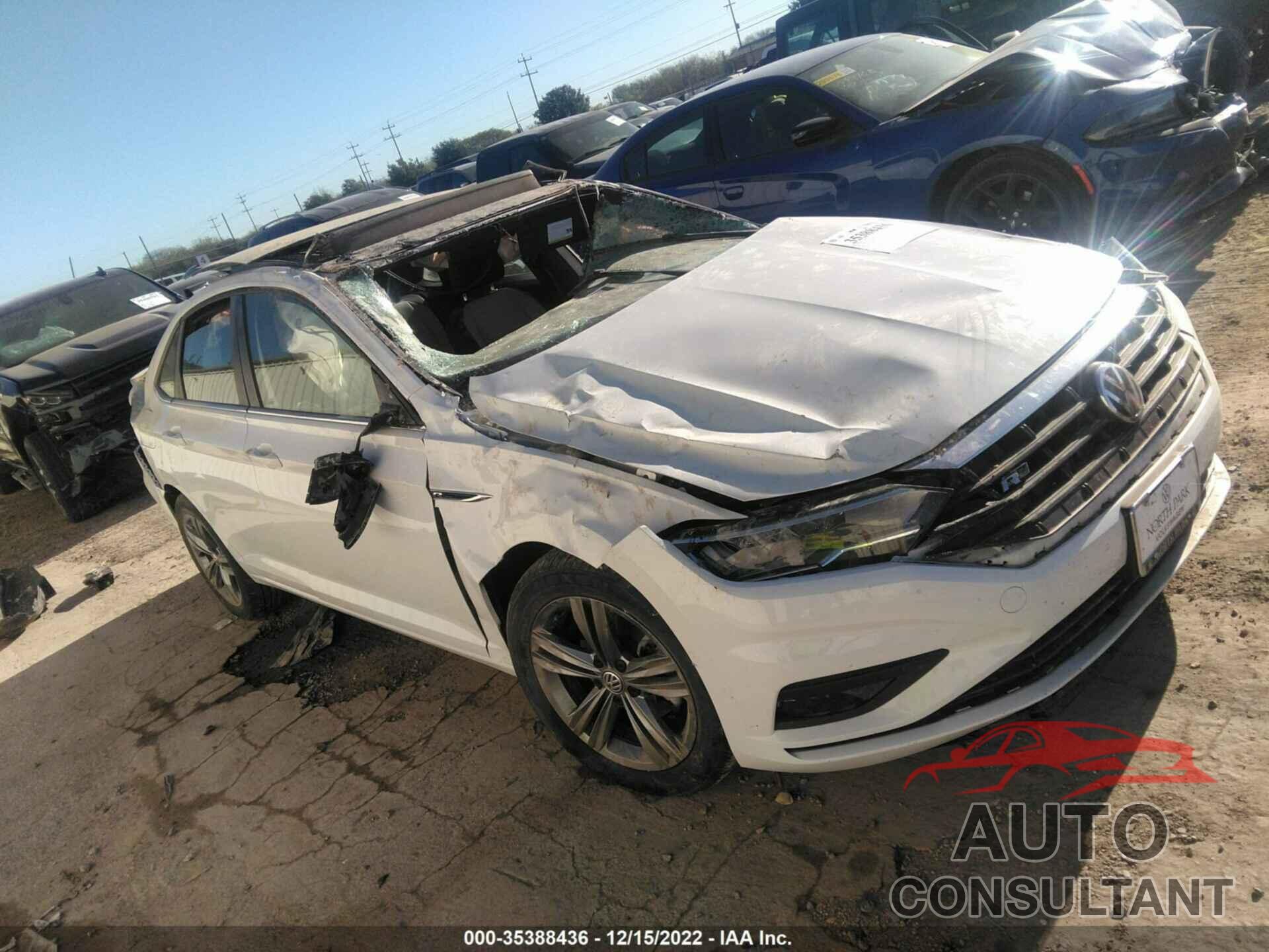 VOLKSWAGEN JETTA 2019 - 3VWC57BU6KM208646