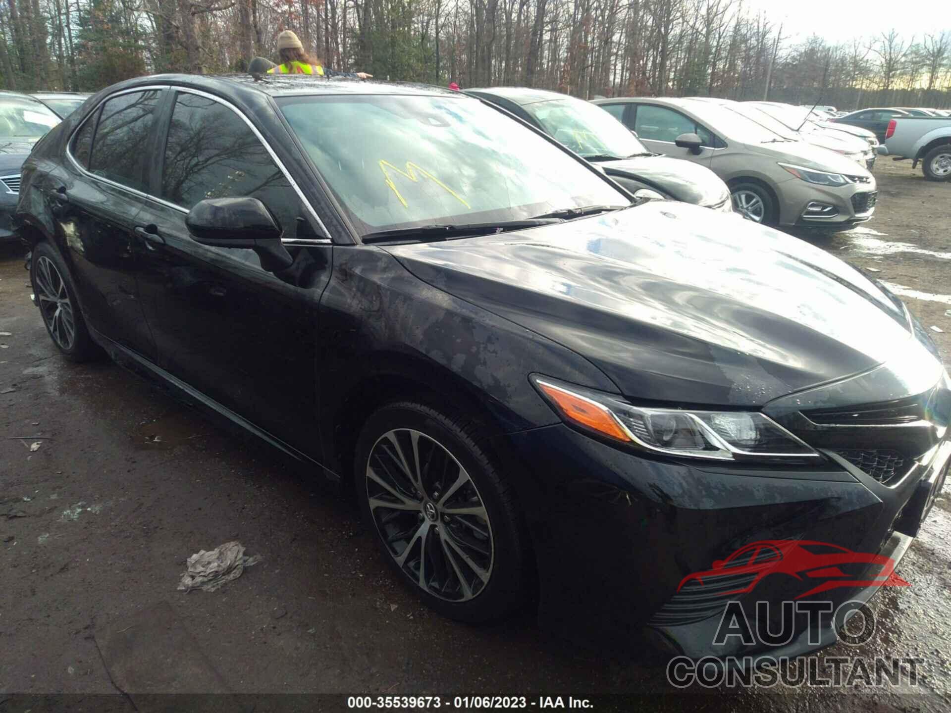 TOYOTA CAMRY 2020 - 4T1G11AK1LU872634