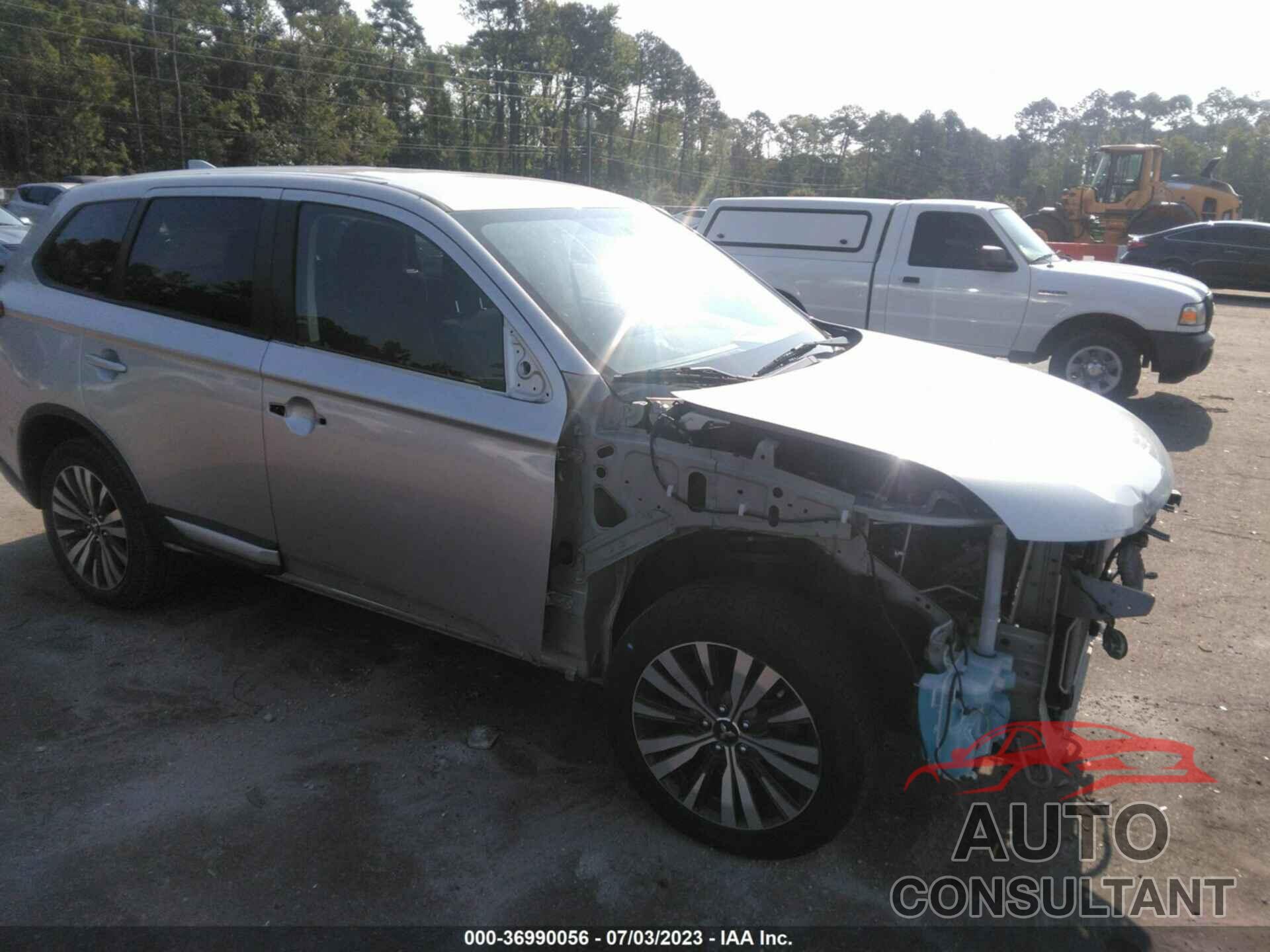 MITSUBISHI OUTLANDER 2020 - JA4AD2A36LZ015092