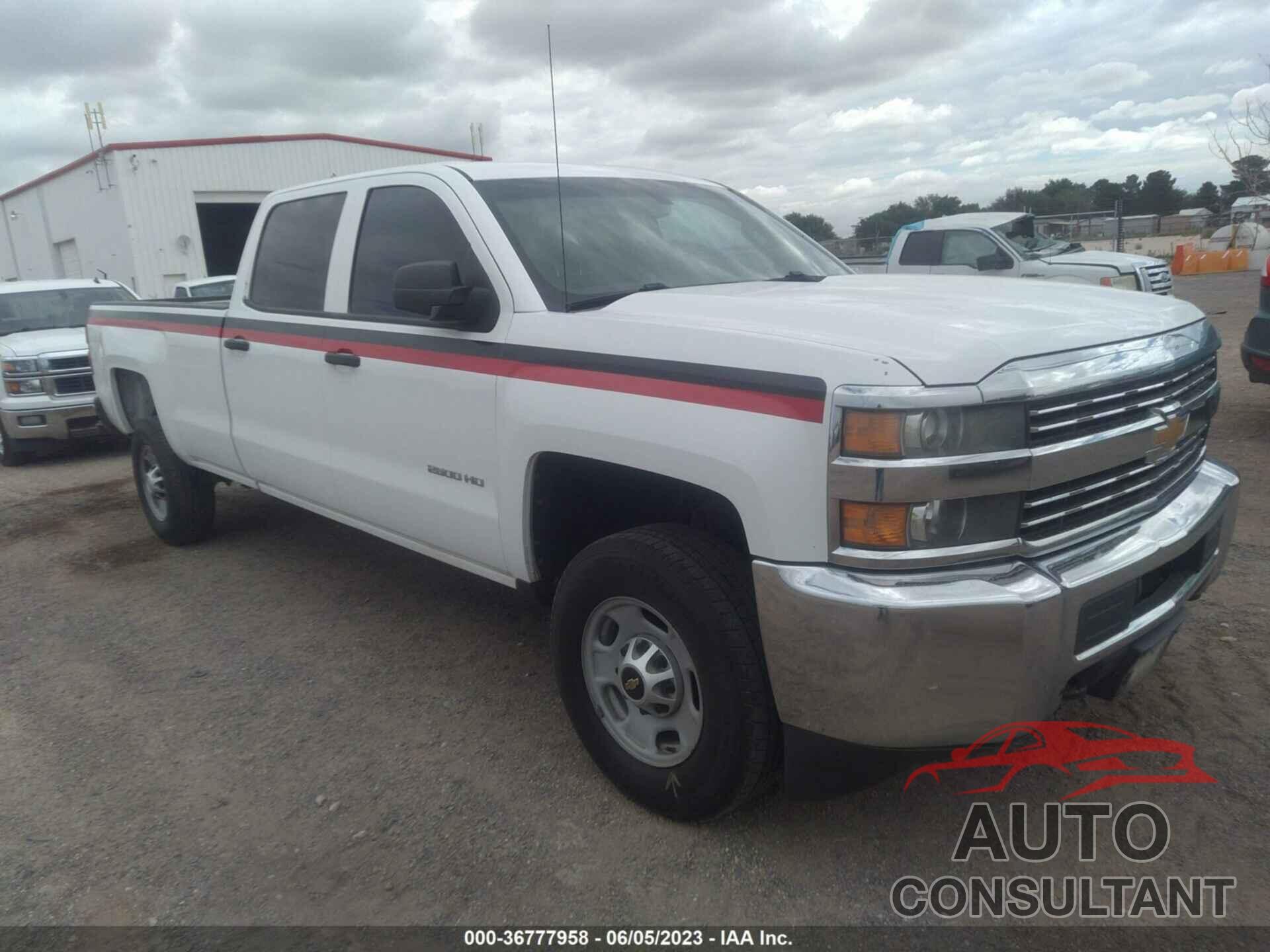 CHEVROLET SILVERADO 2500HD 2015 - 1GC1KUEGXFF549416