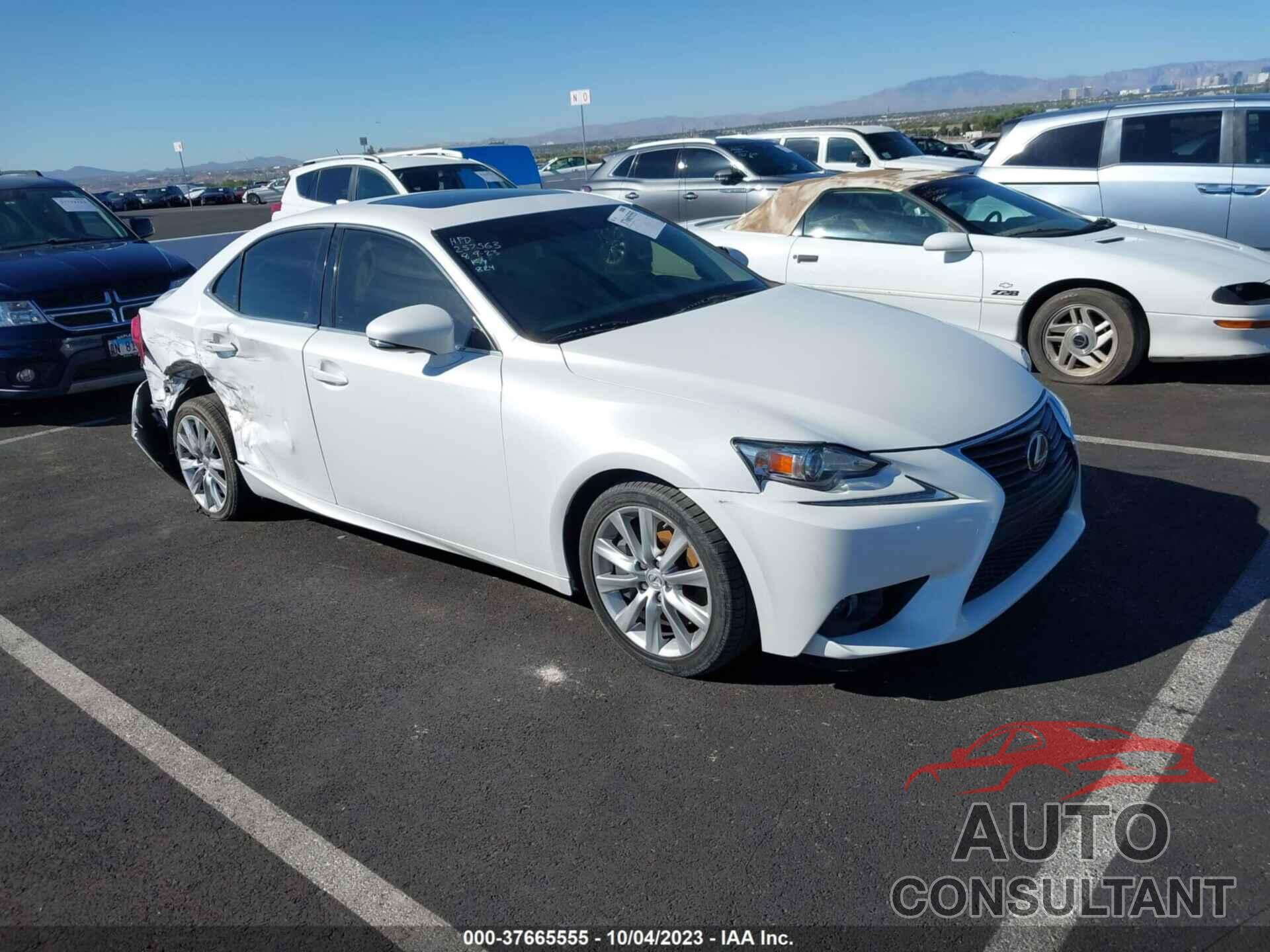 LEXUS IS 200T 2016 - JTHBA1D21G5018042