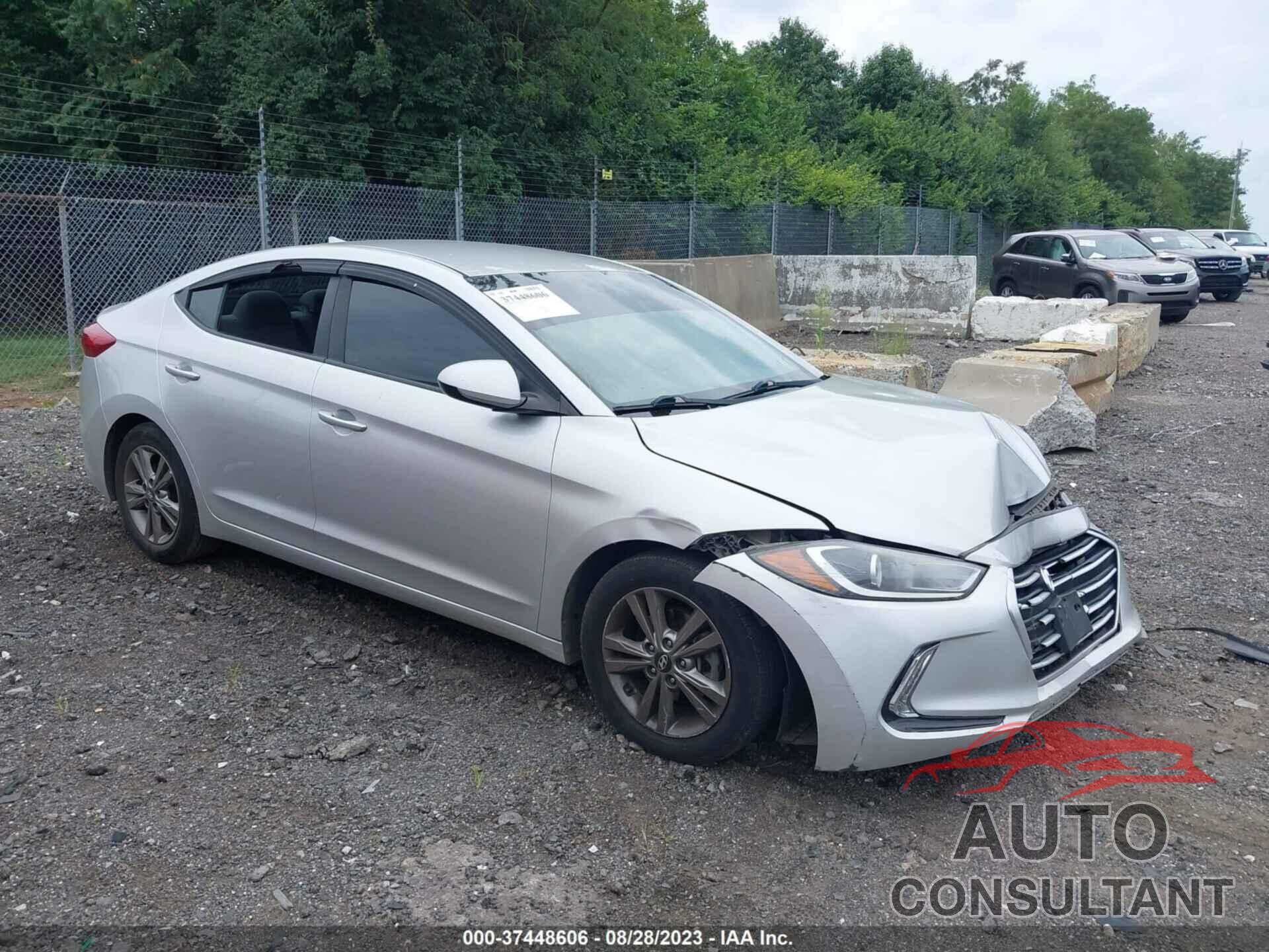 HYUNDAI ELANTRA 2018 - 5NPD84LF3JH222330