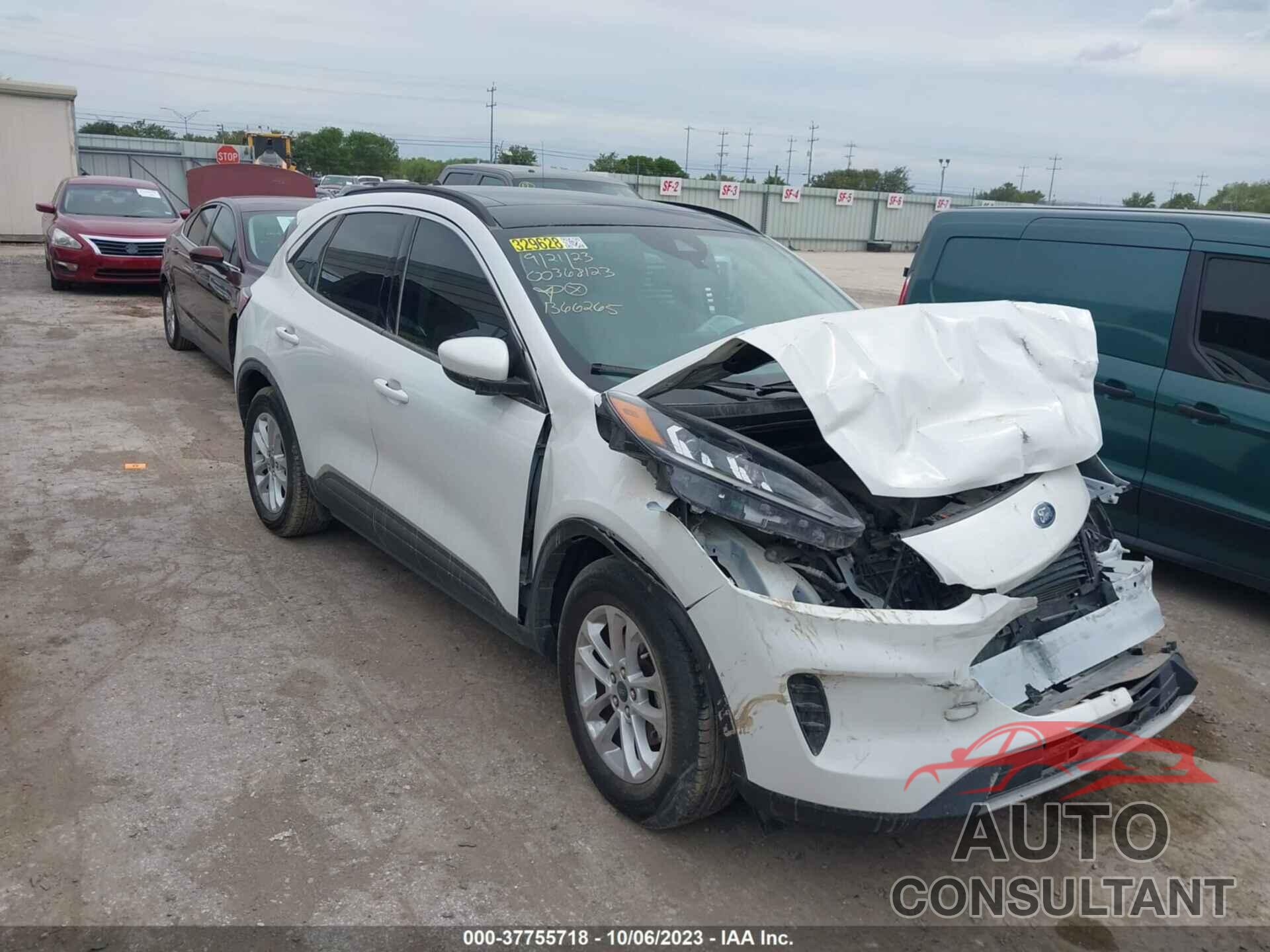 FORD ESCAPE 2020 - 1FMCU0G62LUB66265