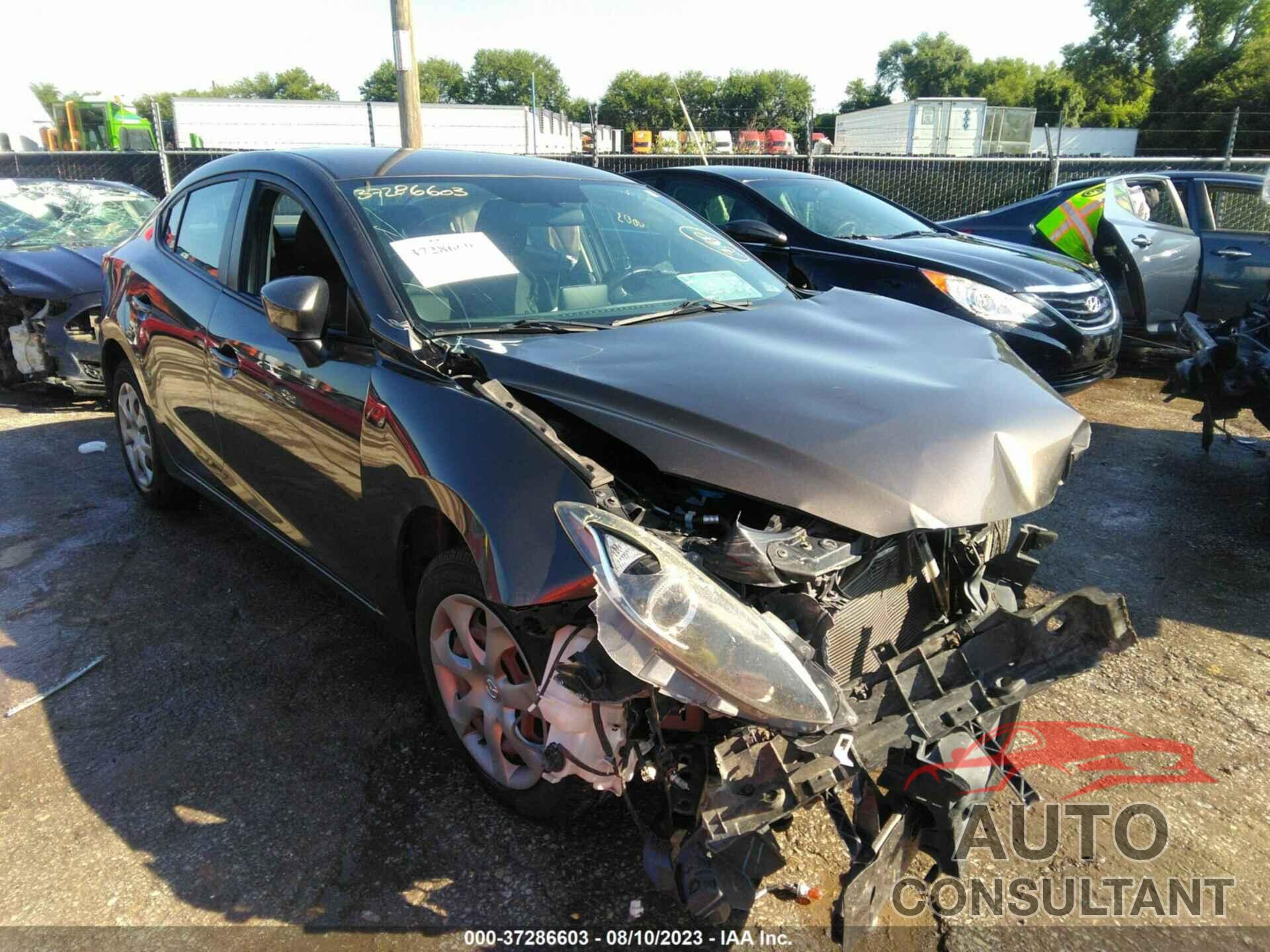 MAZDA MAZDA3 2016 - JM1BM1T7XG1328638